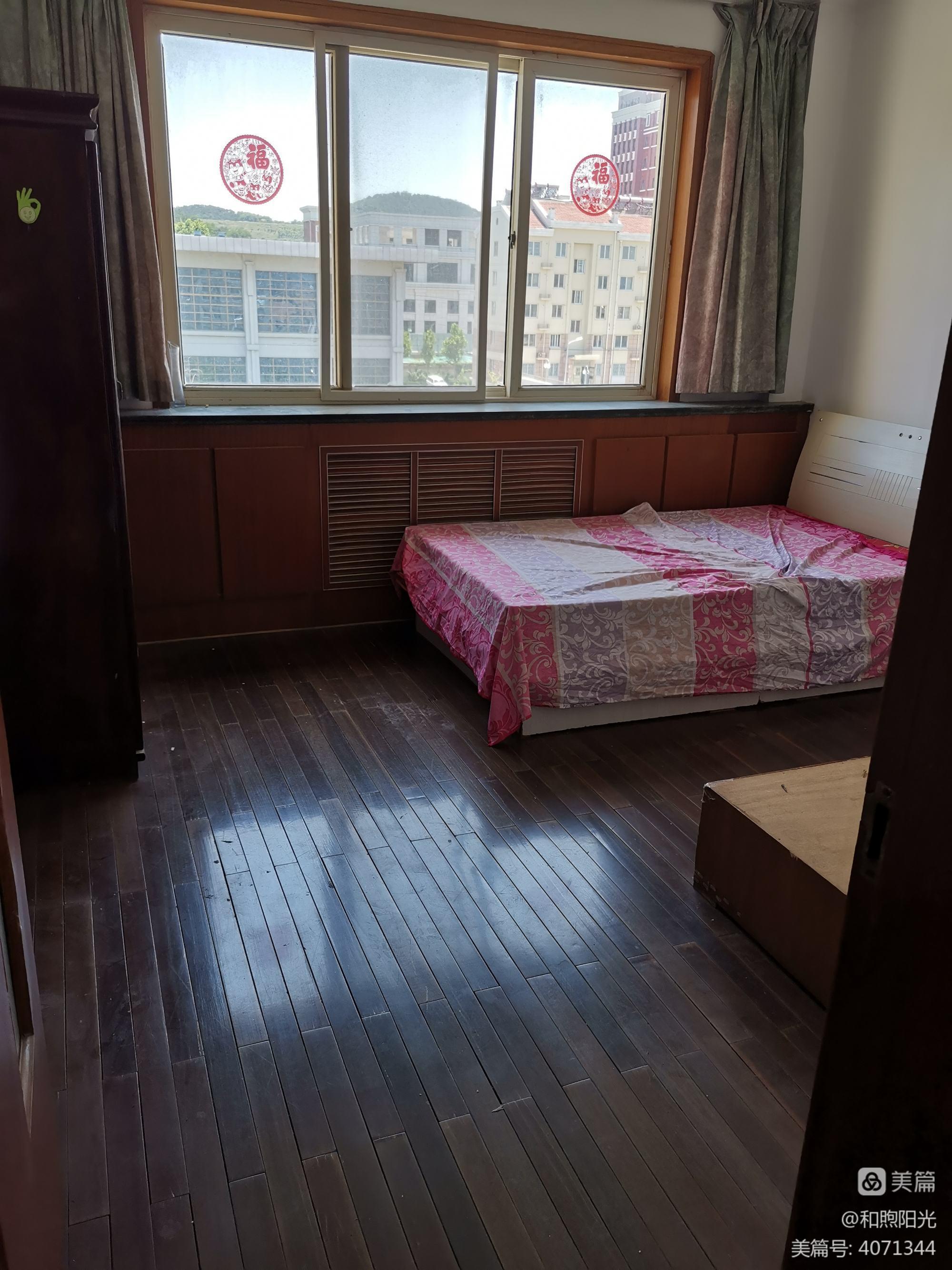 孙刘小学南 随时看房·