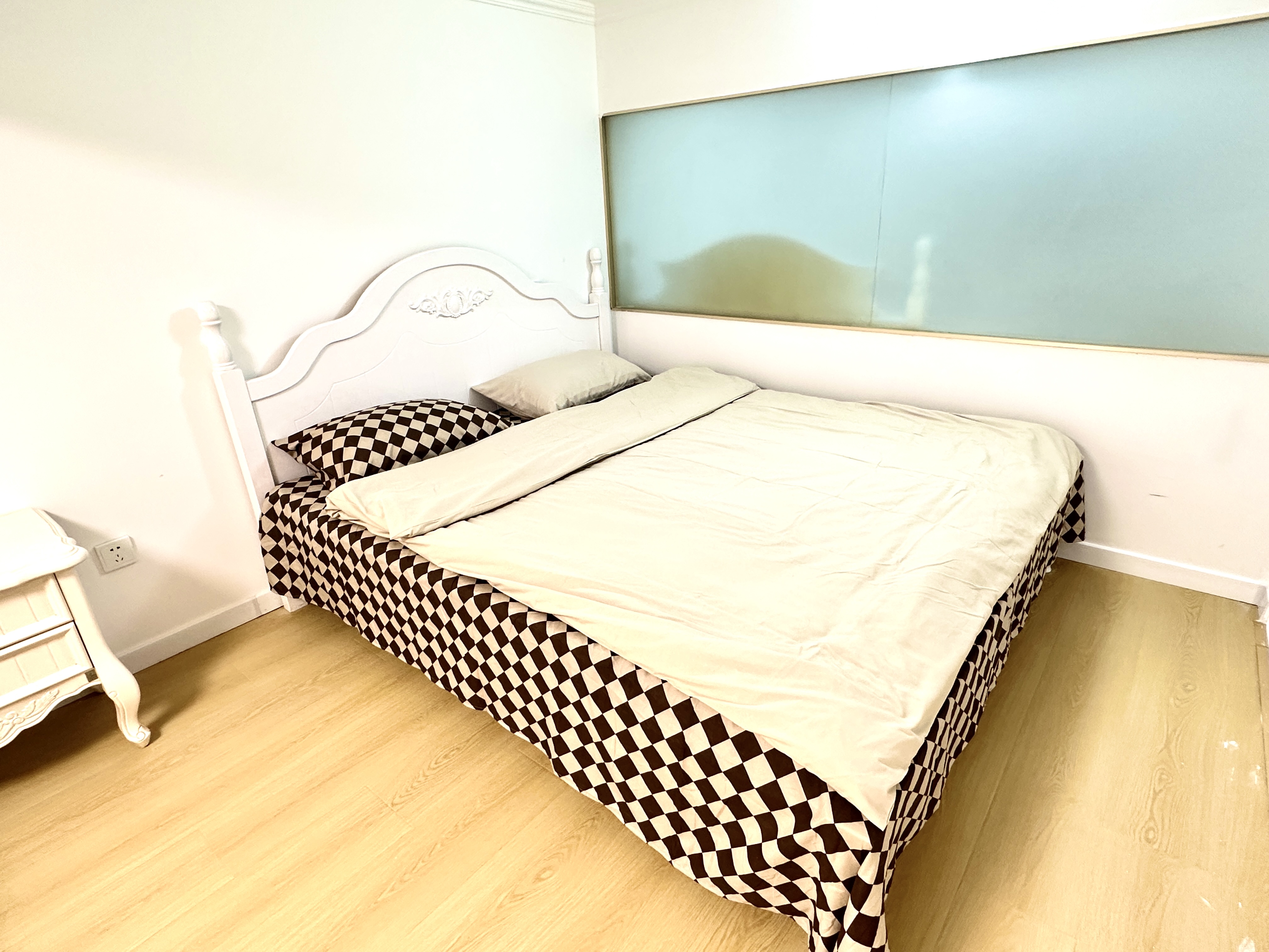 振业大厦 随时看房·