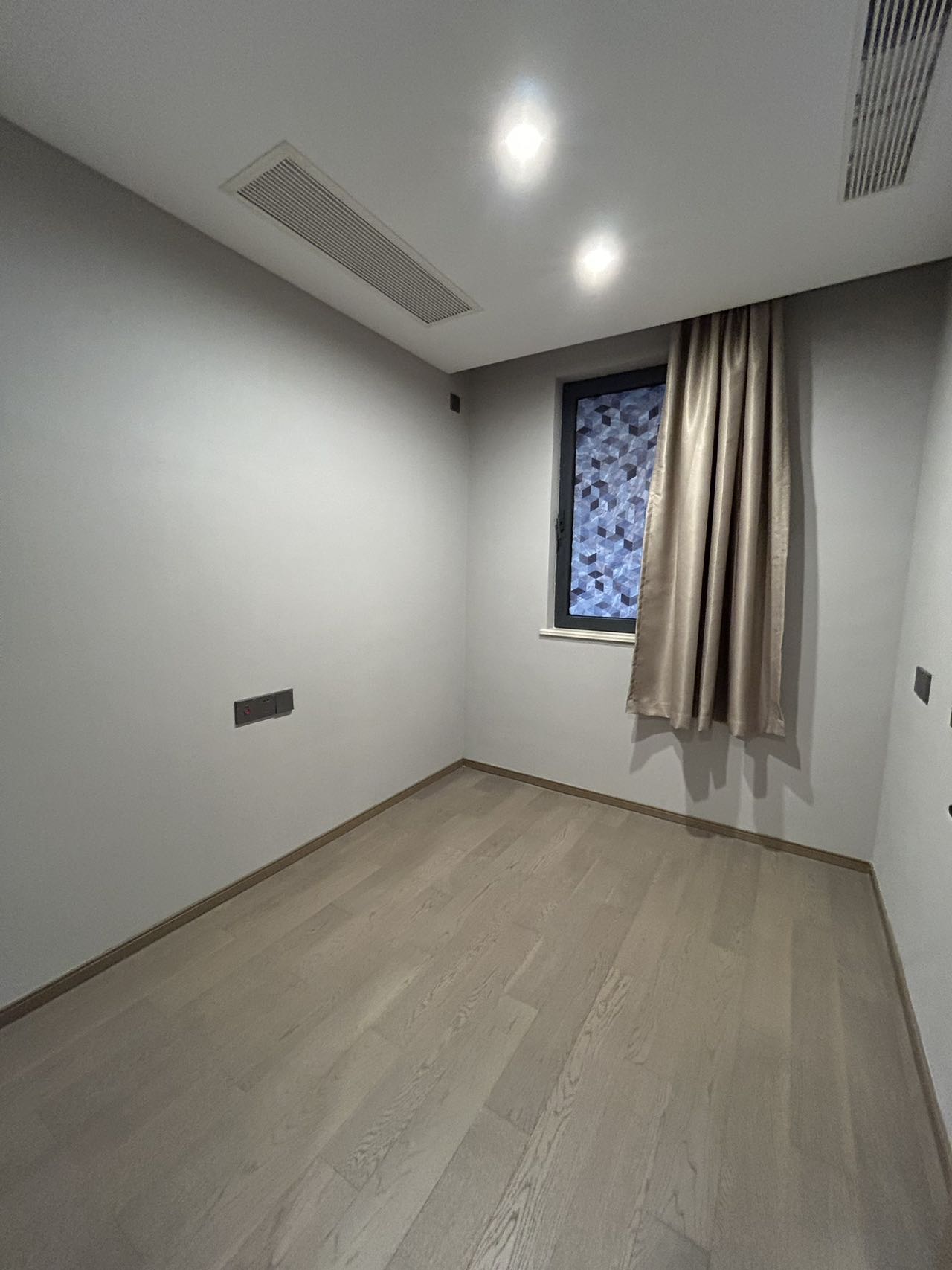 招商虹桥公馆二期 随时看房·