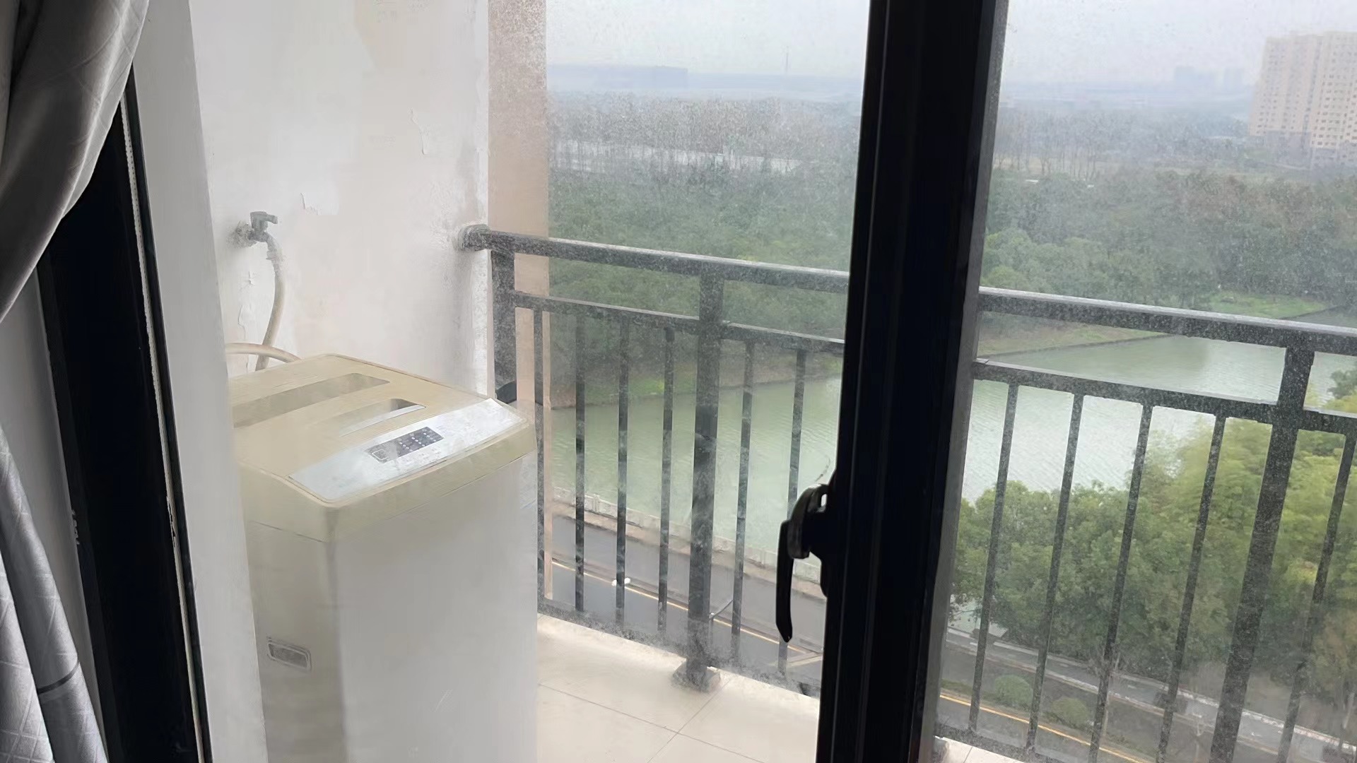 月亮湾大花园5幢1212室 随时看房·