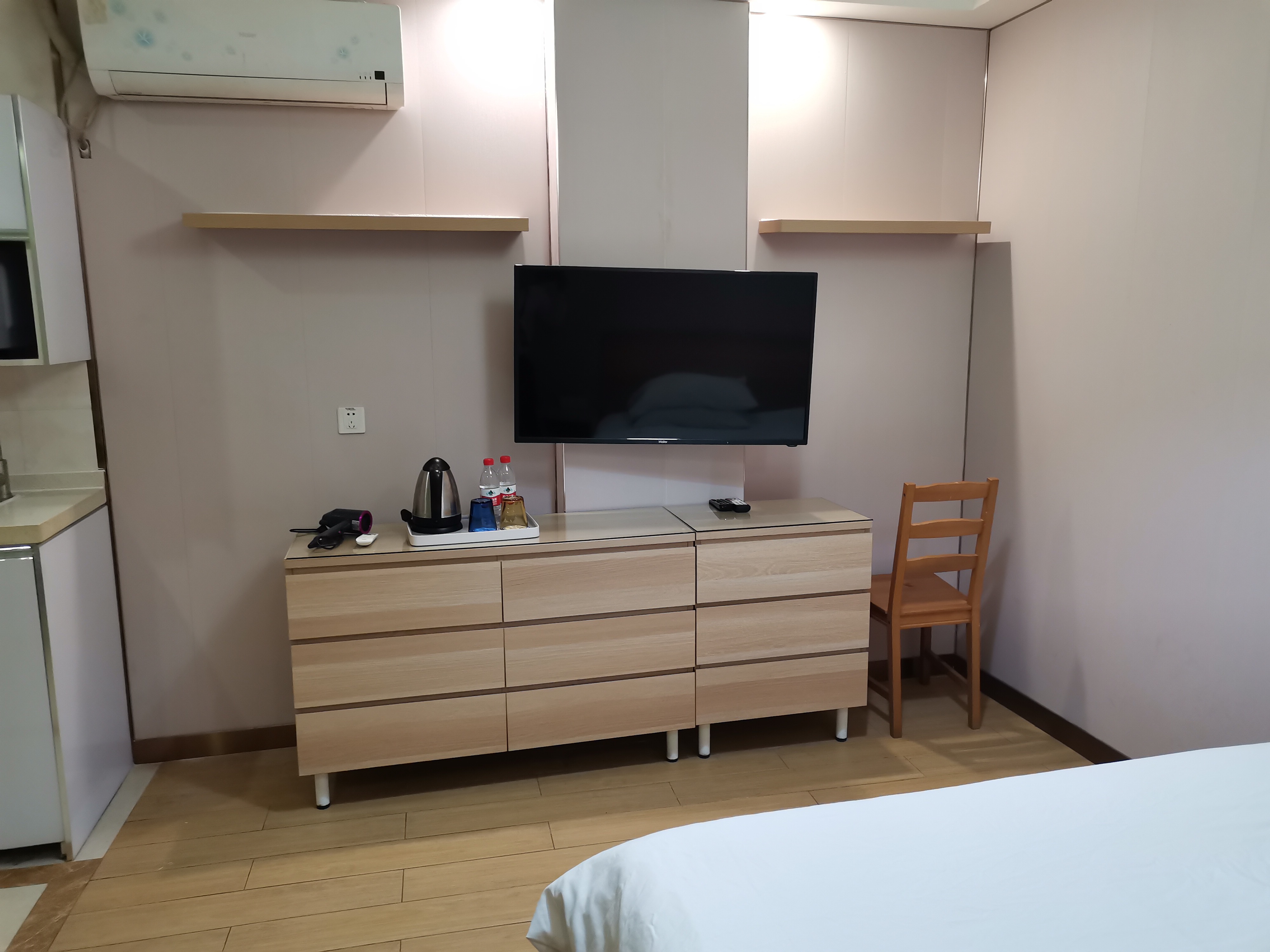 同济大学校区旁 随时看房·