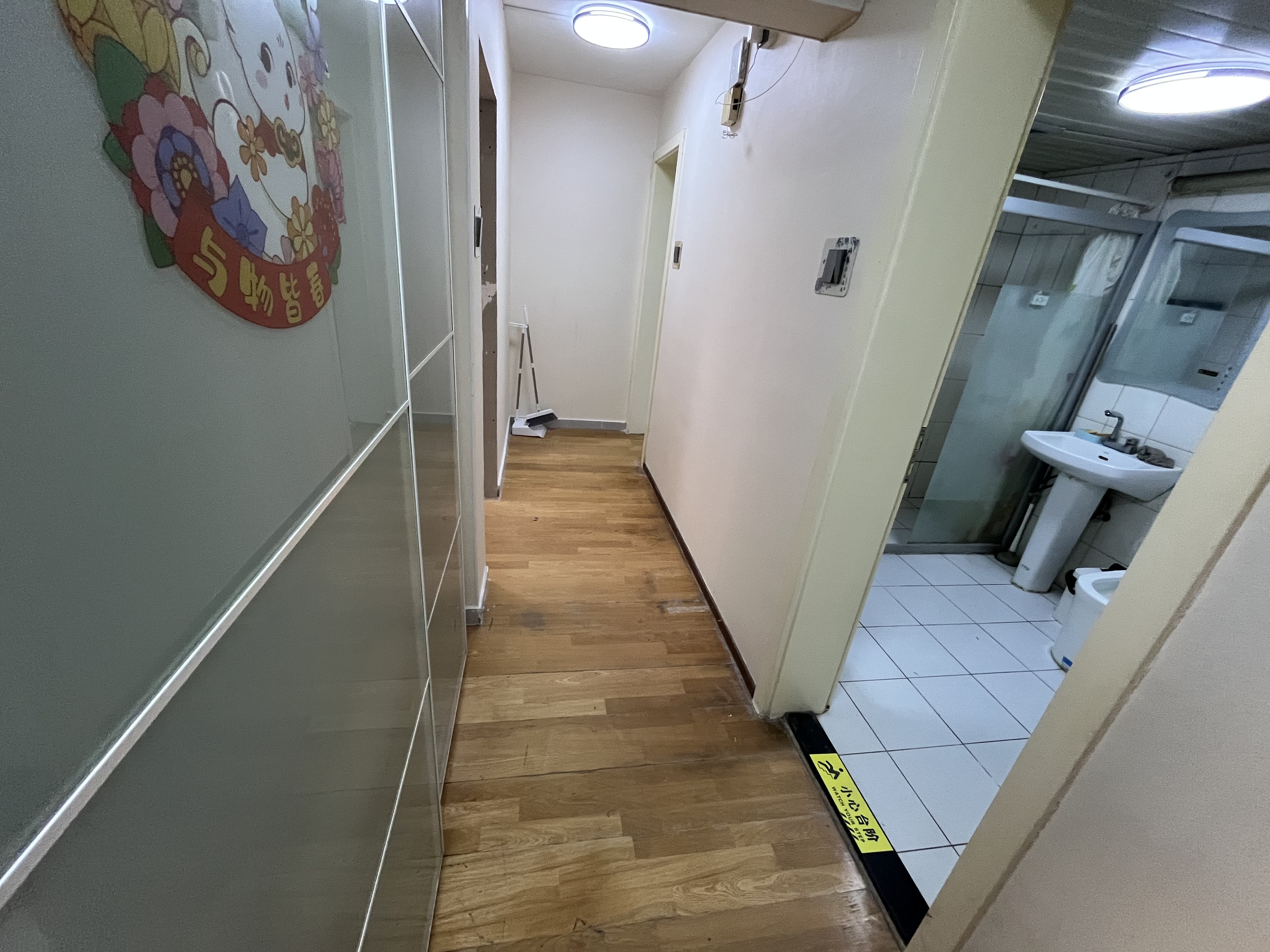 逸成东苑17号楼 随时看房·