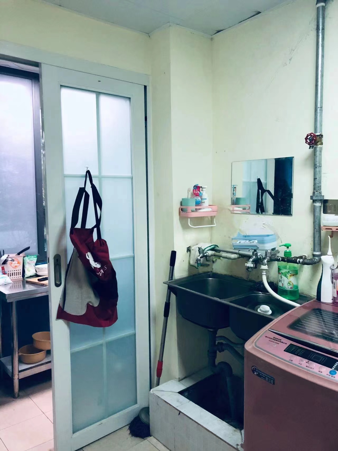 实业街57号院 随时看房·