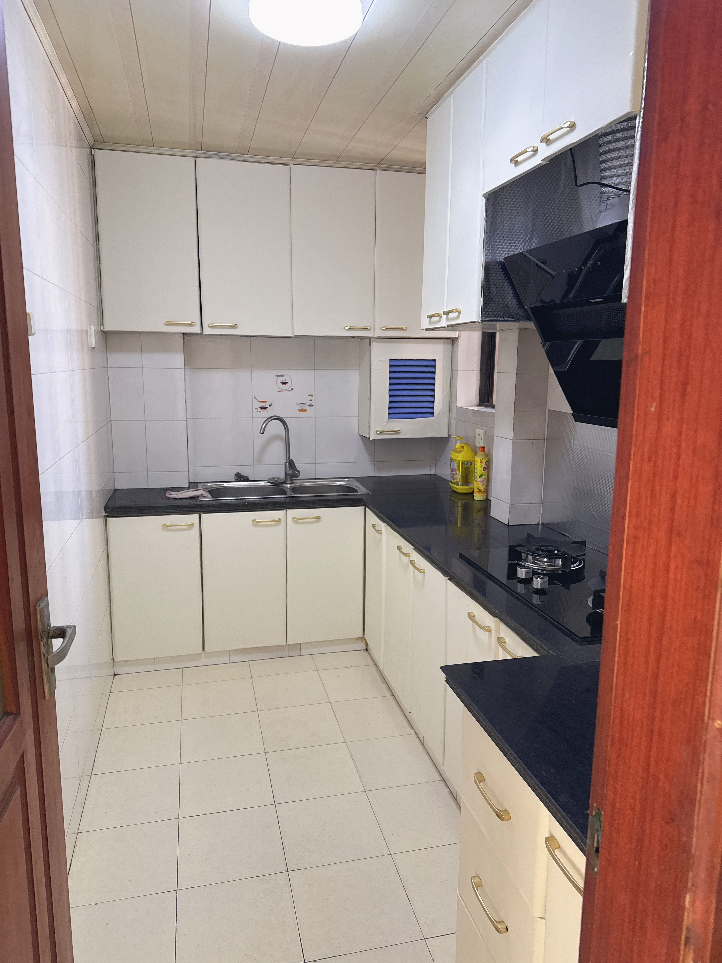 地杰国际三期 随时看房·