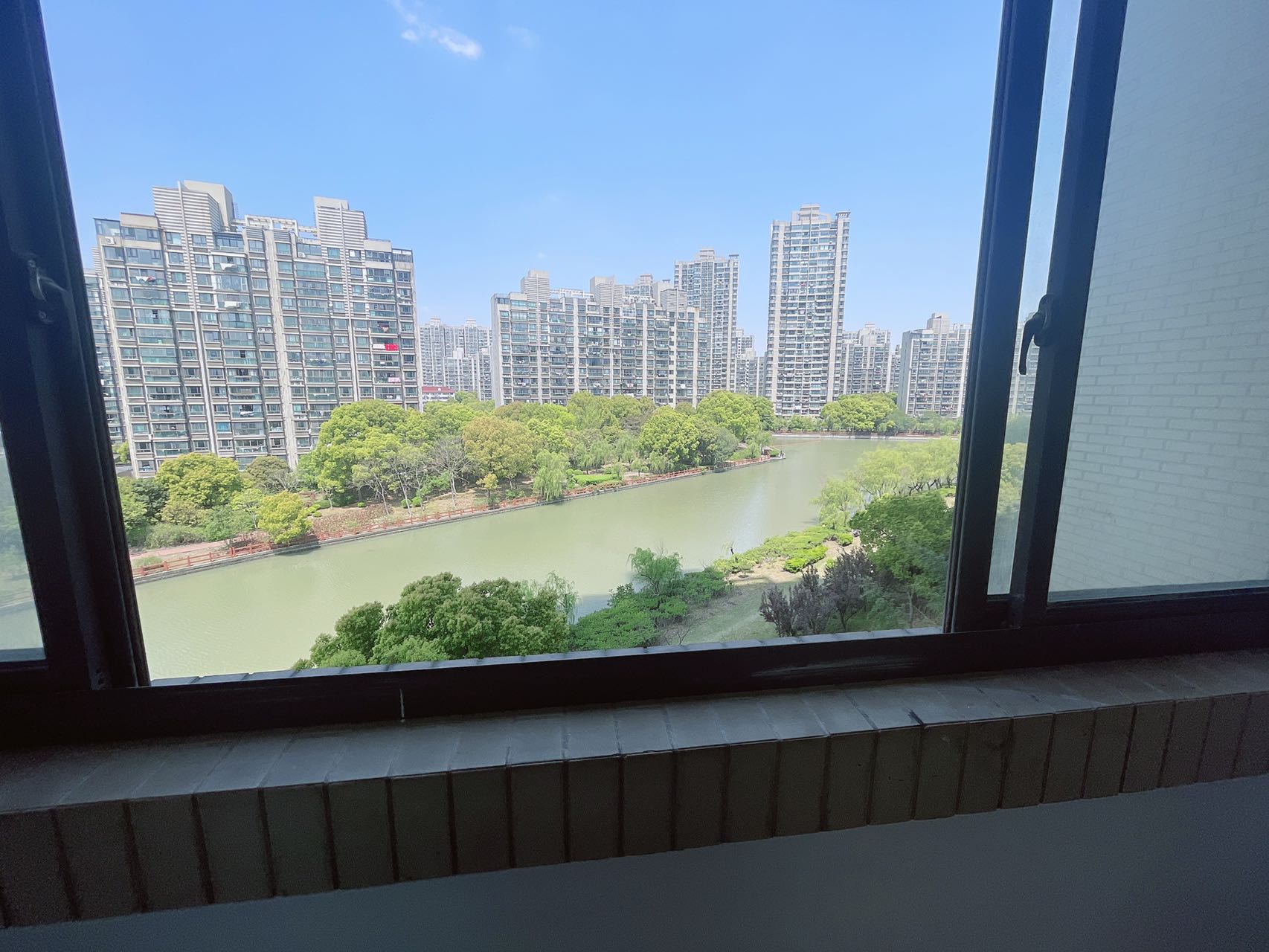 东方城市花园 随时看房·