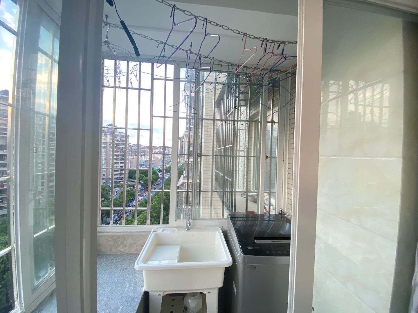 福湾新城夏雨苑B区 随时看房·