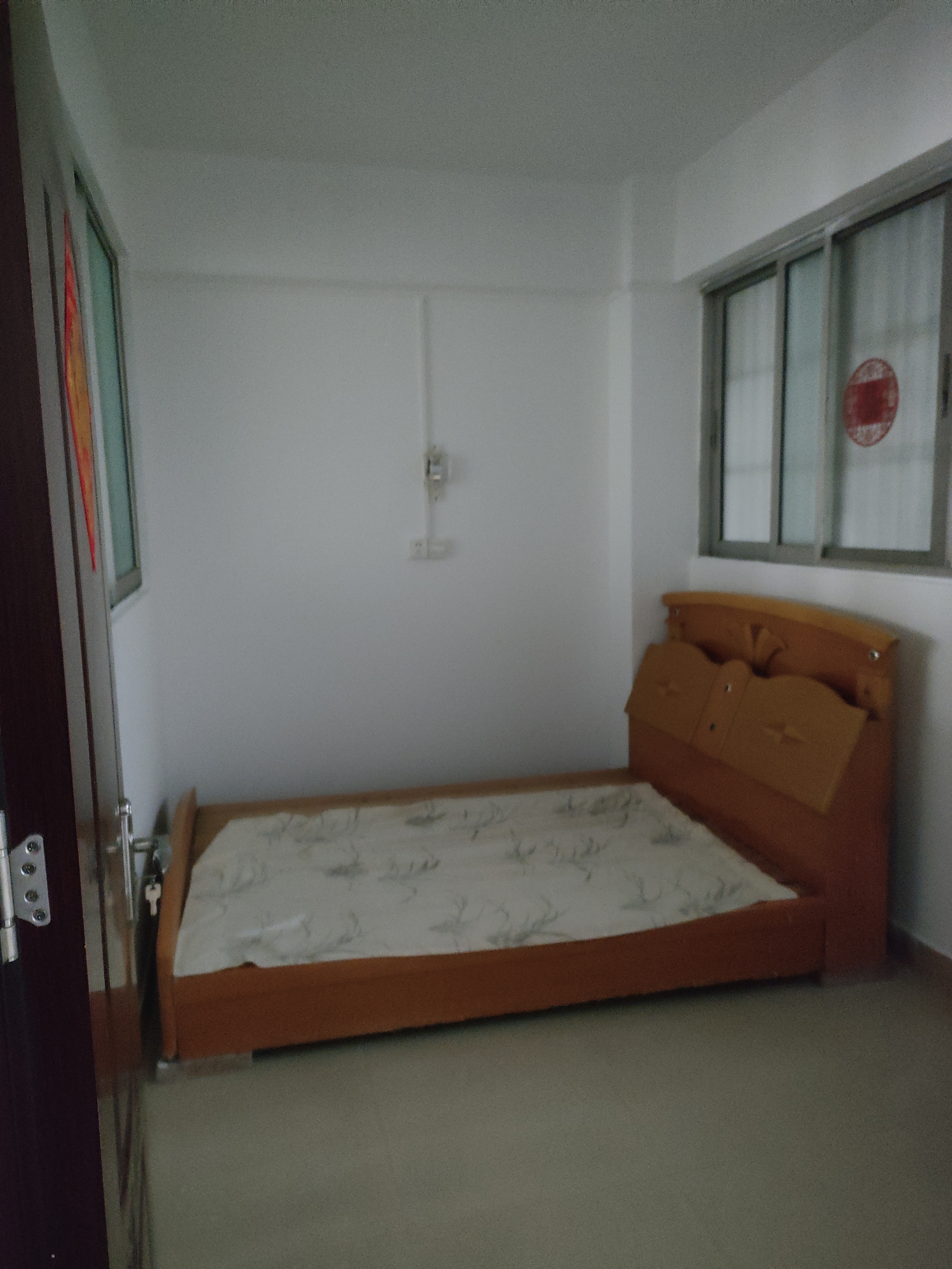 华建市场侧 随时看房·