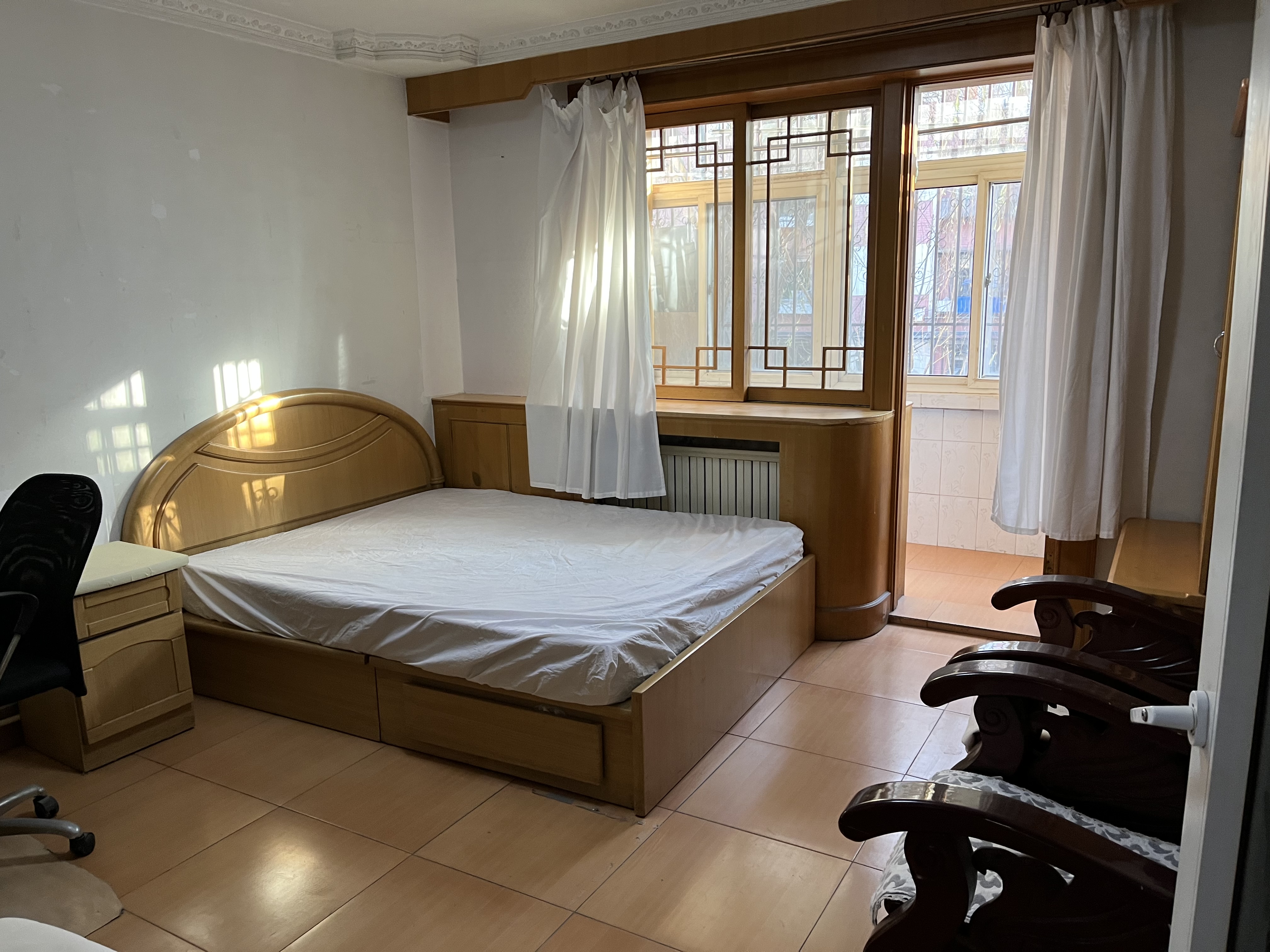 南十里居 3居室 6600元/月