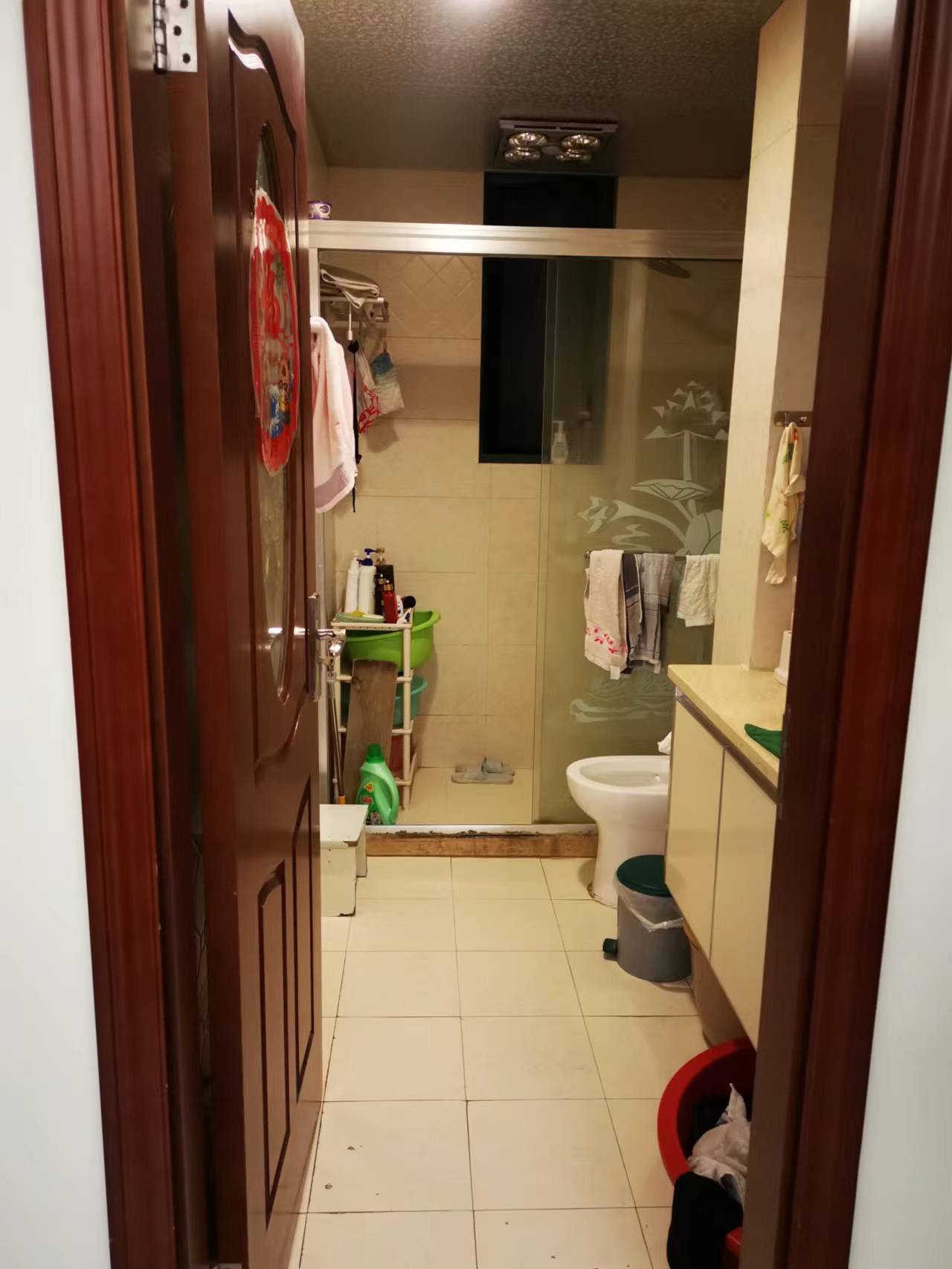 荣盛名邸 随时看房·