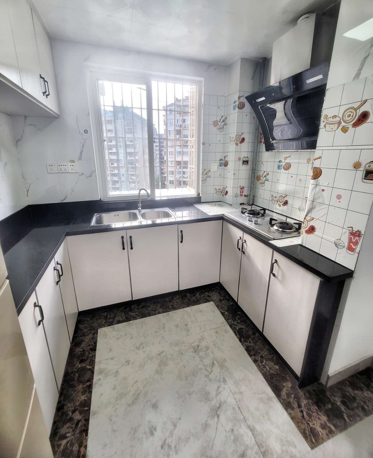 福湾新城夏雨苑B区 随时看房·