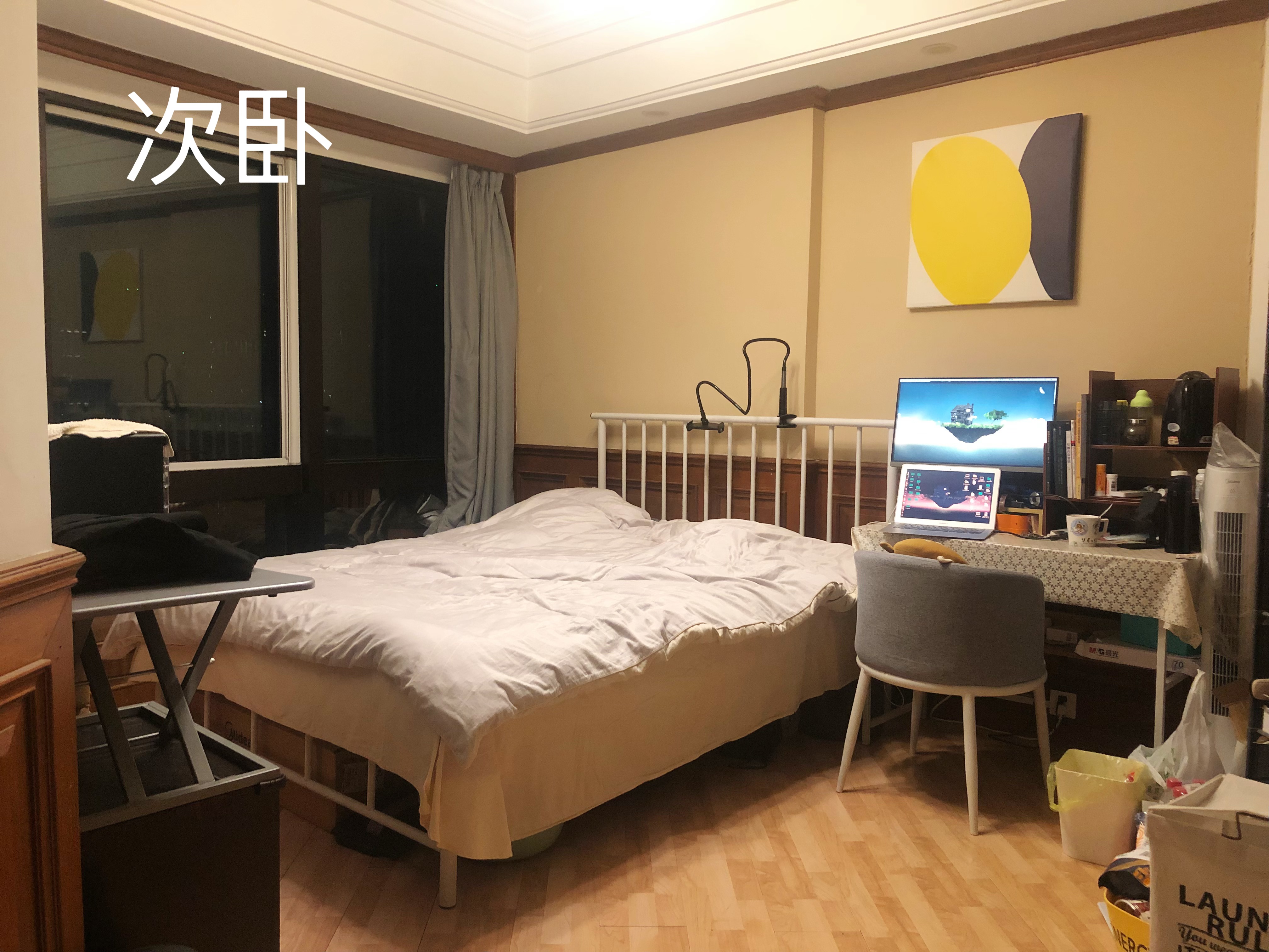 龙嘴公寓 4居室 2990元/月