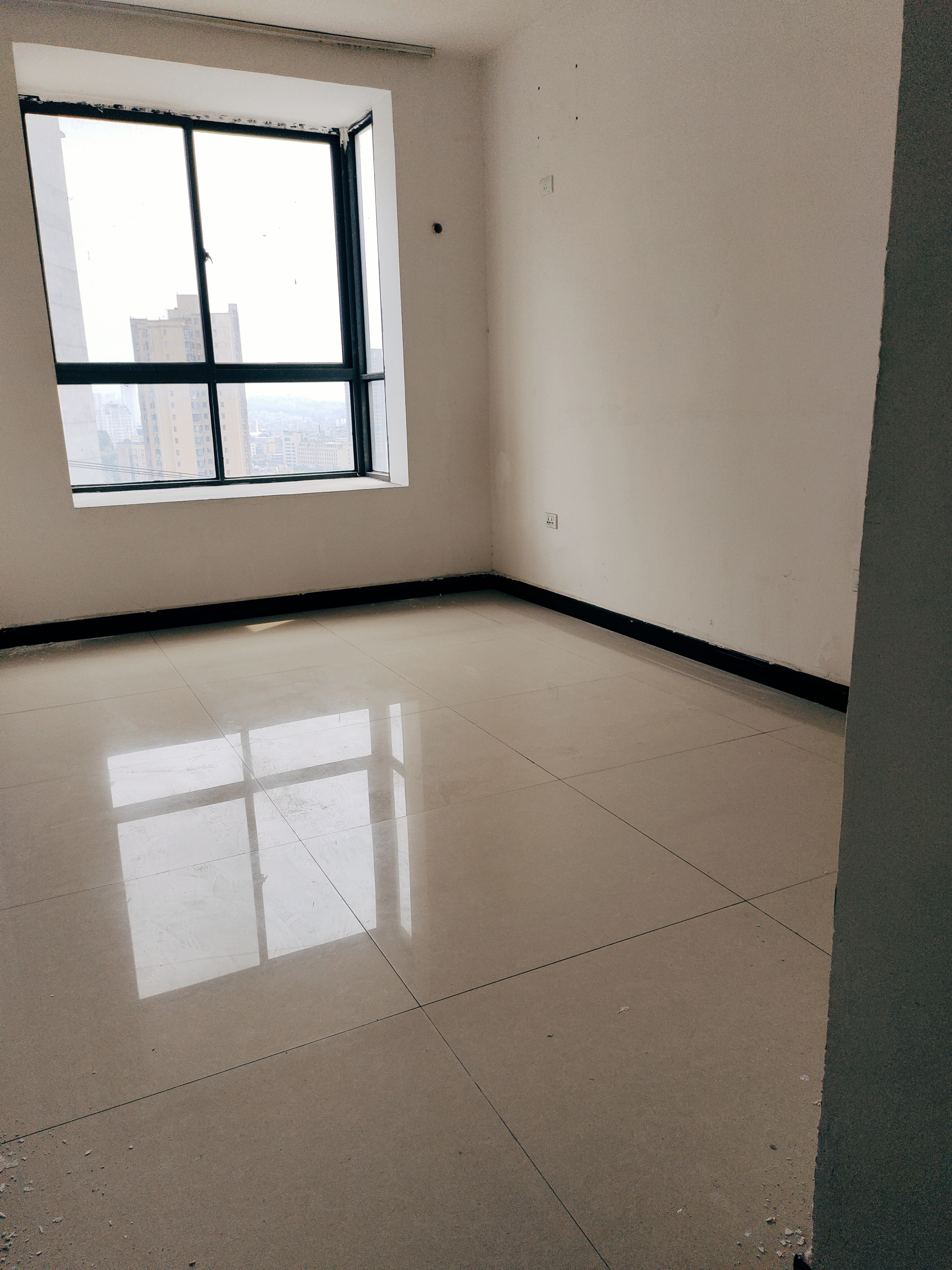 江北富群街自建房 随时看房·