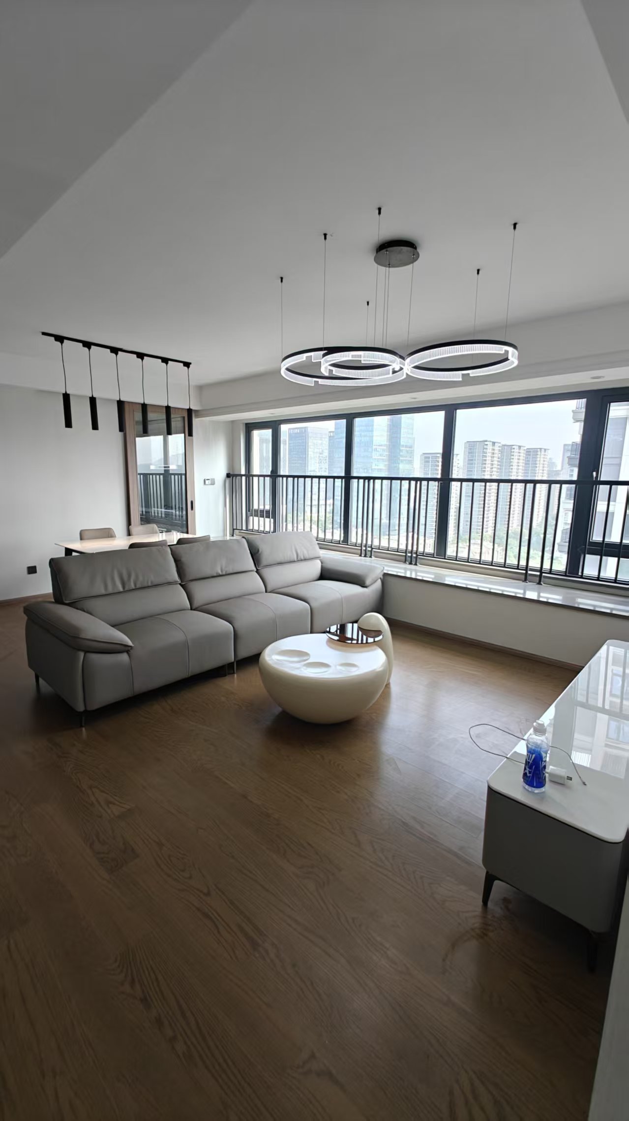 杭州萧山招商博奥花宸里 4居室 9200元/月