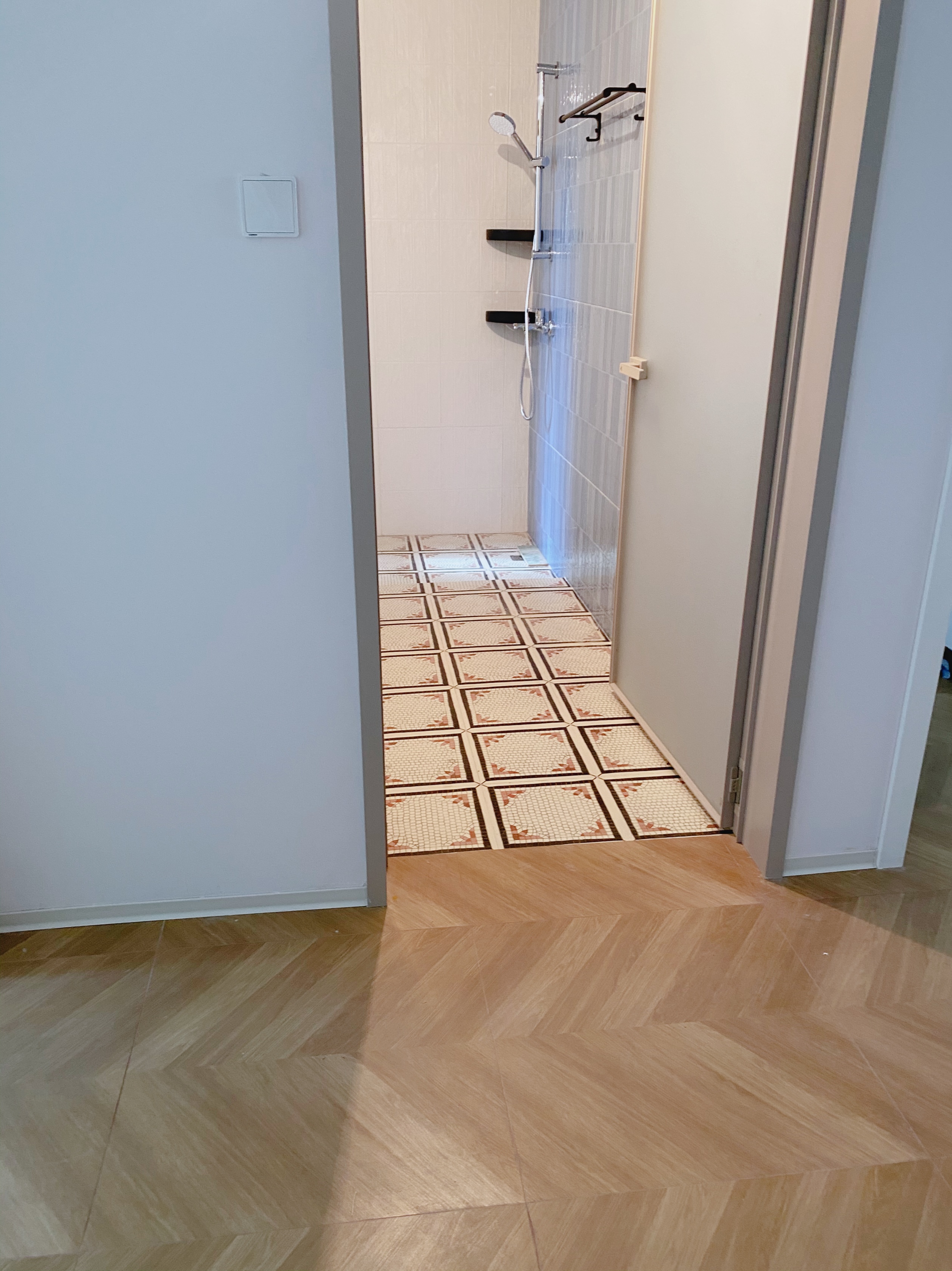 众泾水岸花园 随时看房·