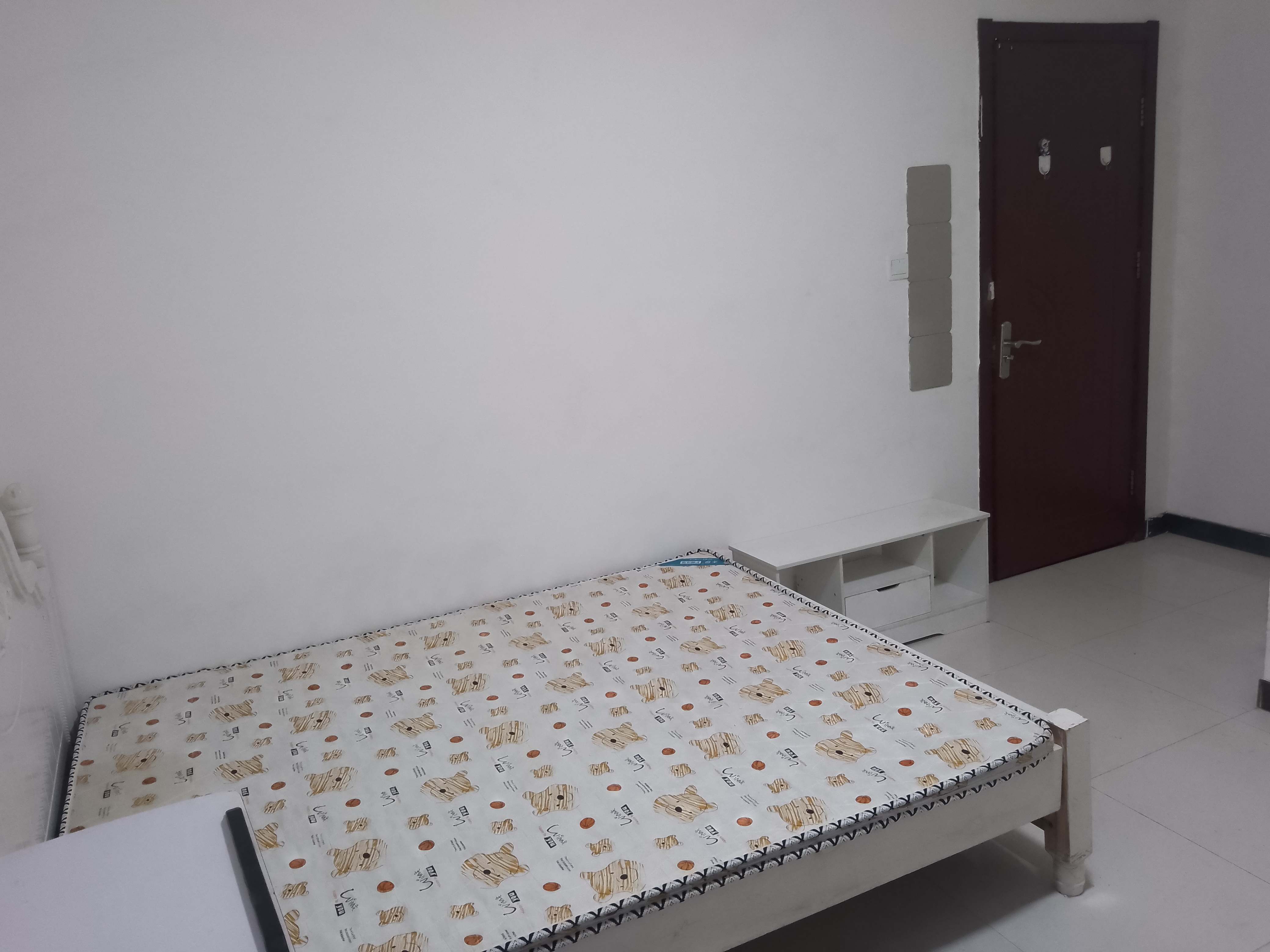 北京东城区新太仓二巷37号 1居室 2800元/月