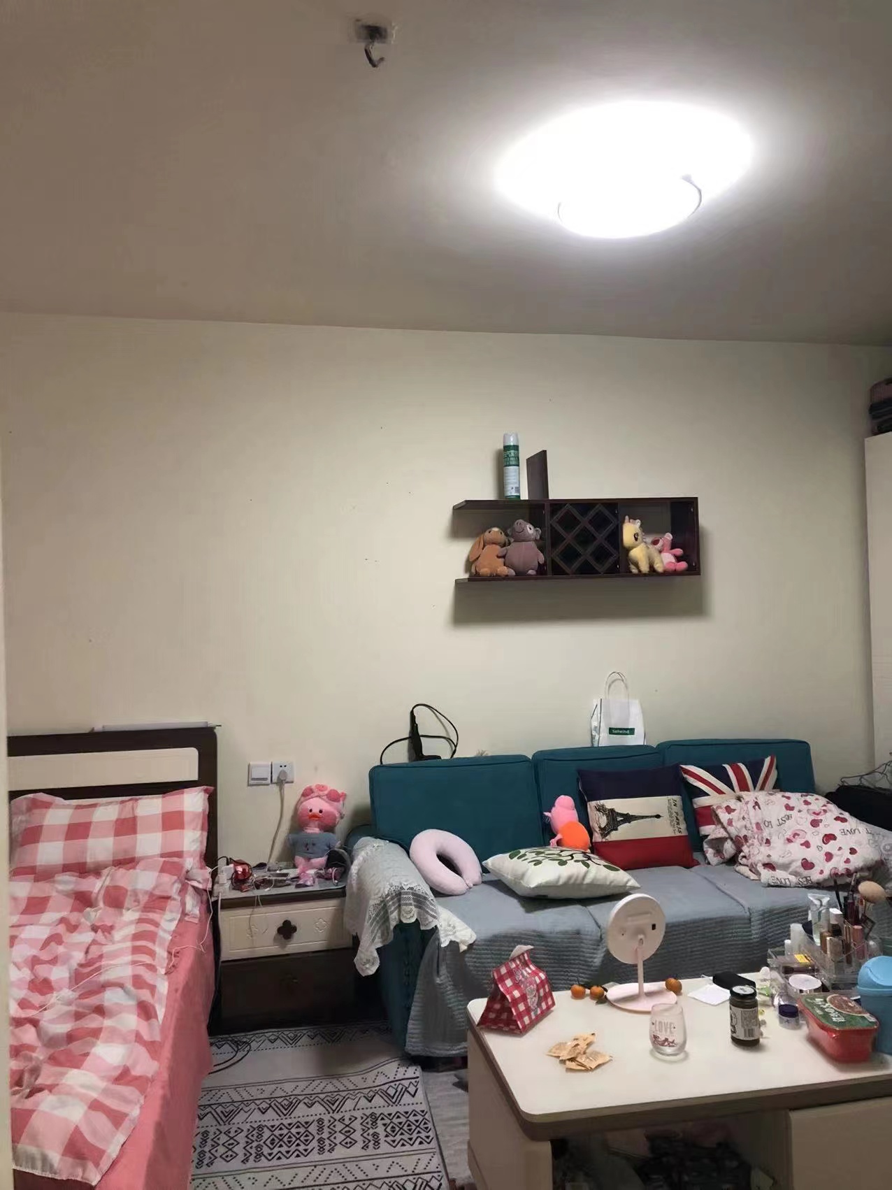 实业街57号院 随时看房·