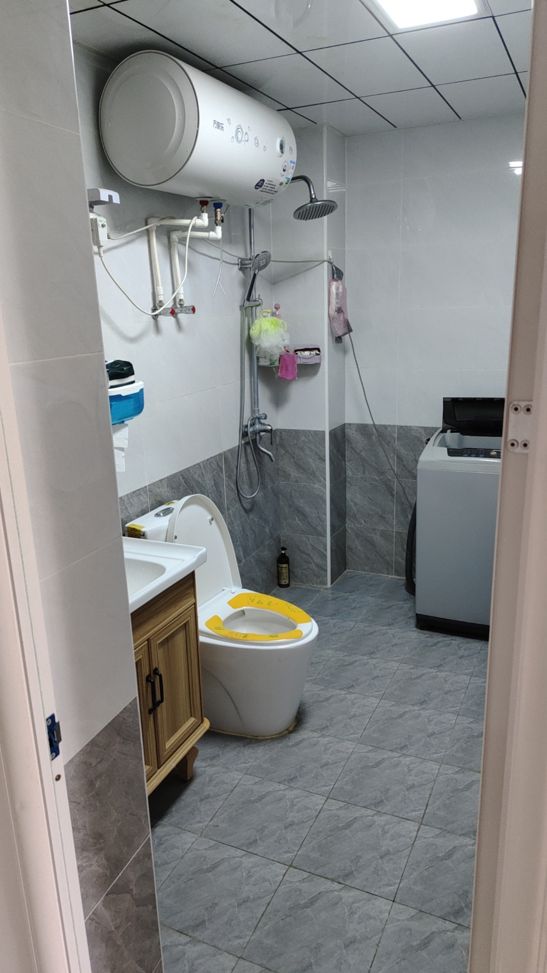 群芳园小区 随时看房·