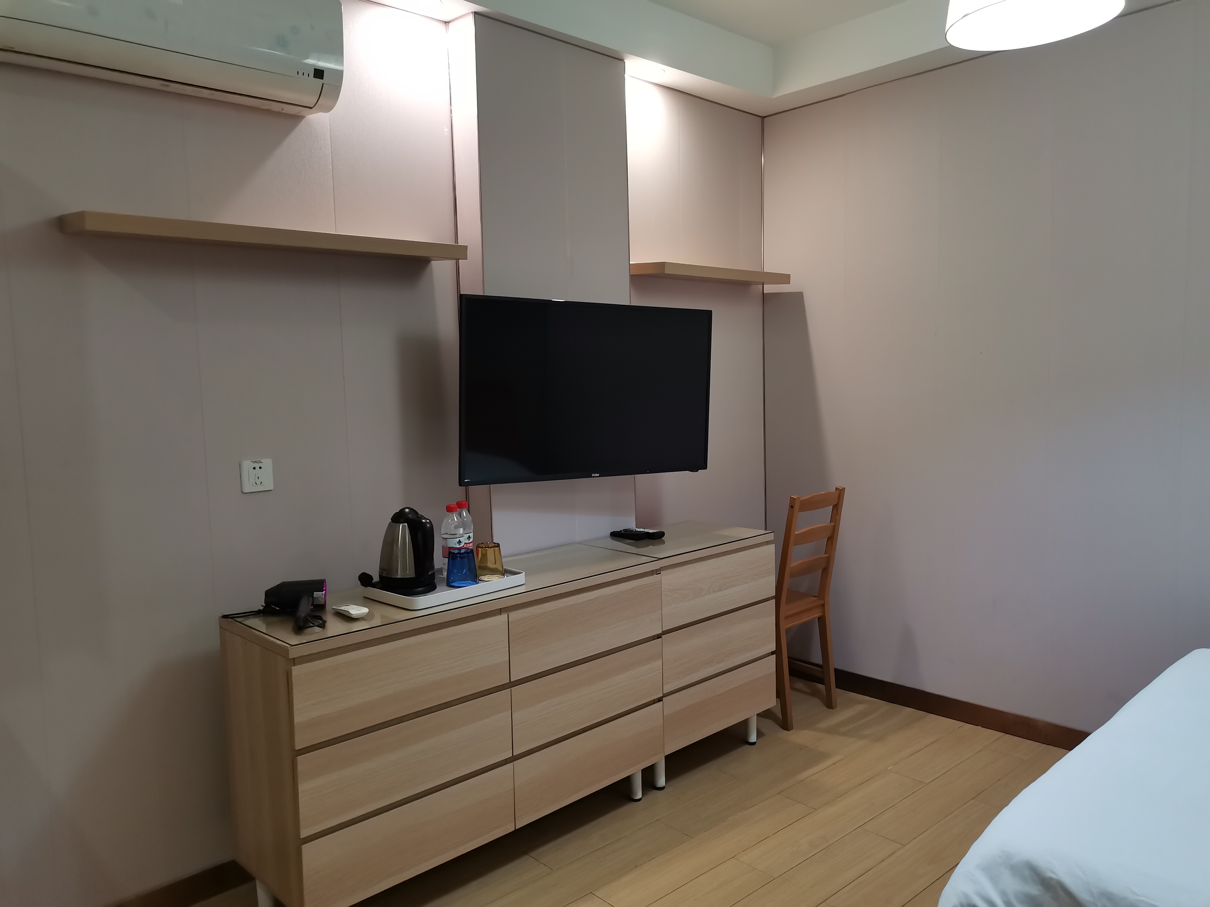 同济大学校区旁 随时看房·