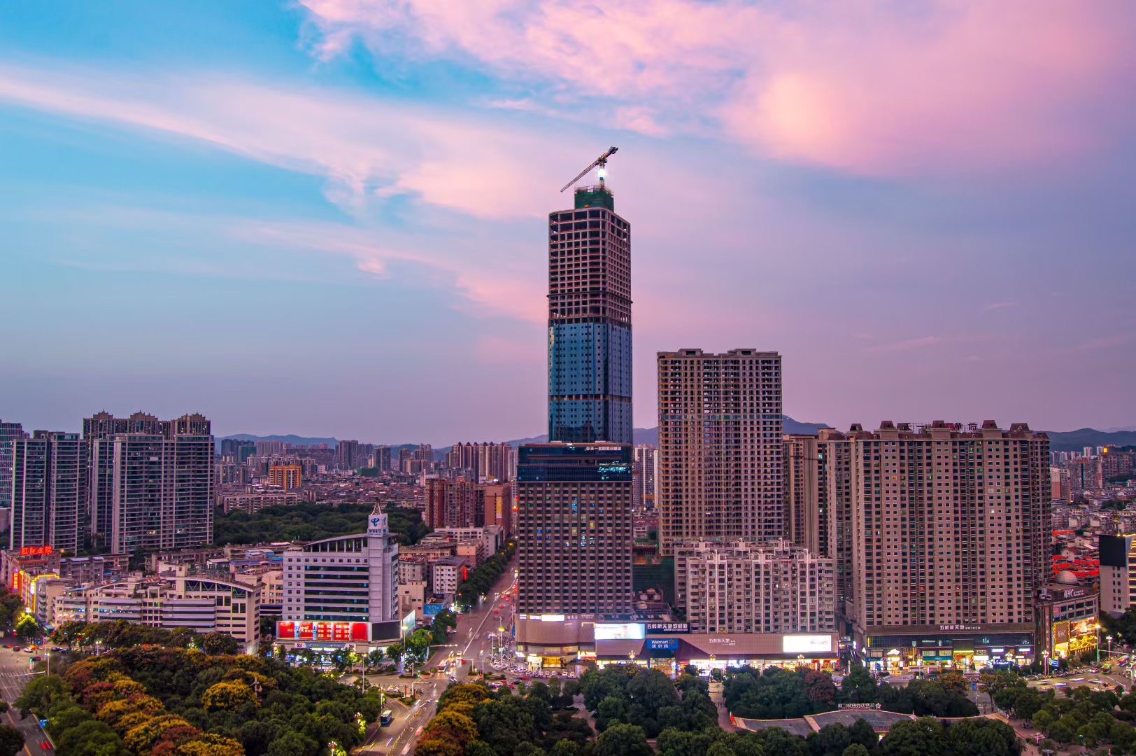 天一华府 随时看房·