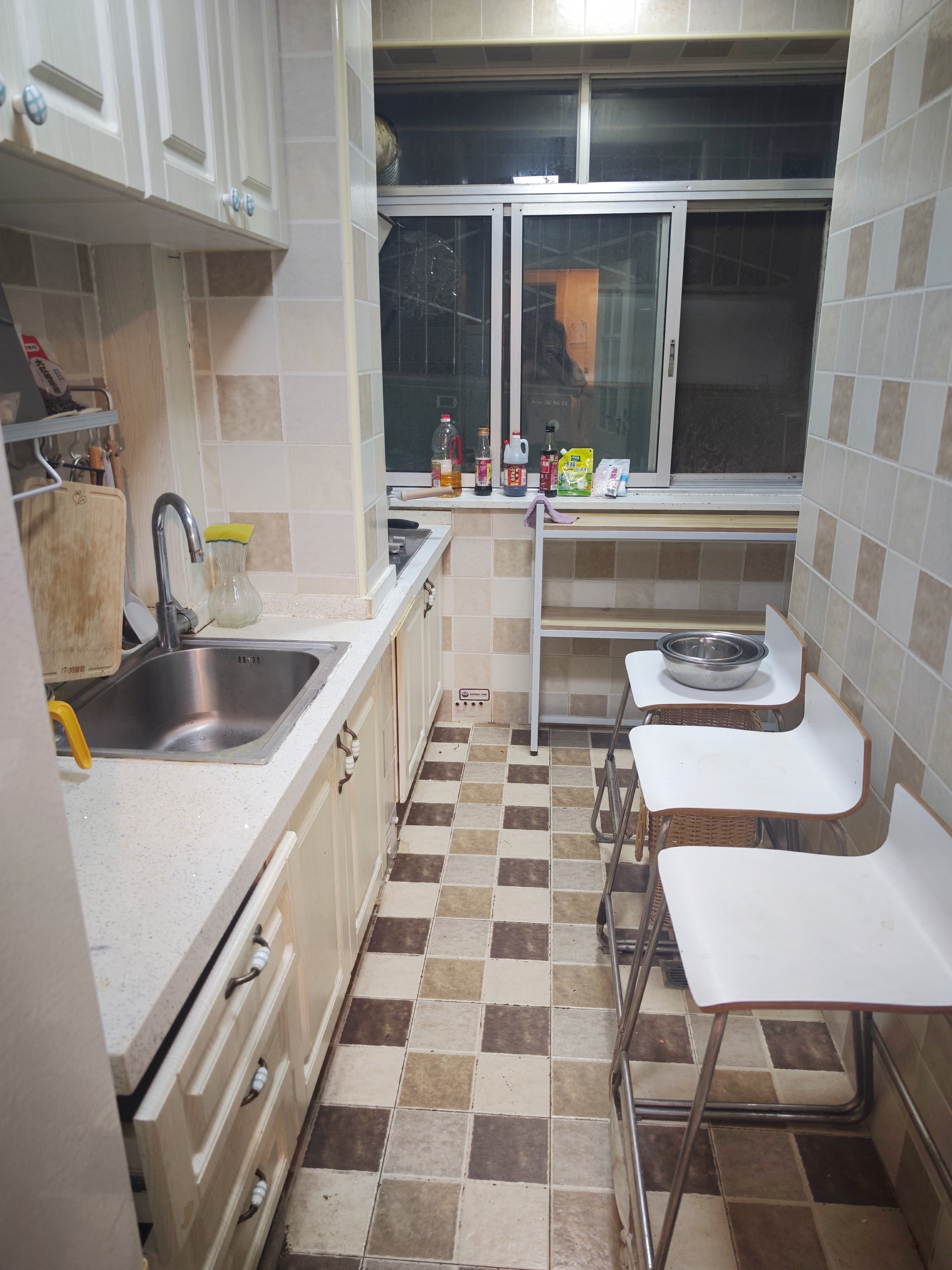 蒲黄榆四里 2居室 2500元/月