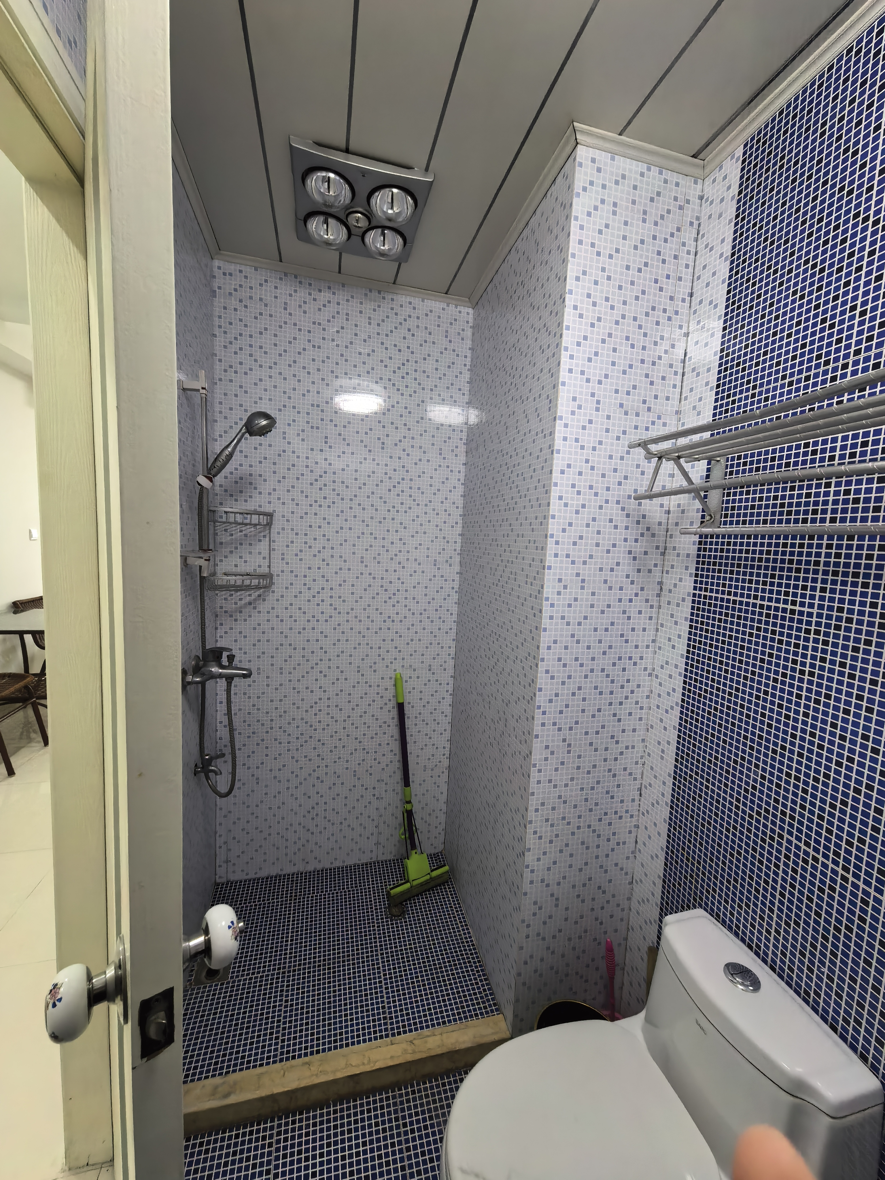 财富广场 随时看房·