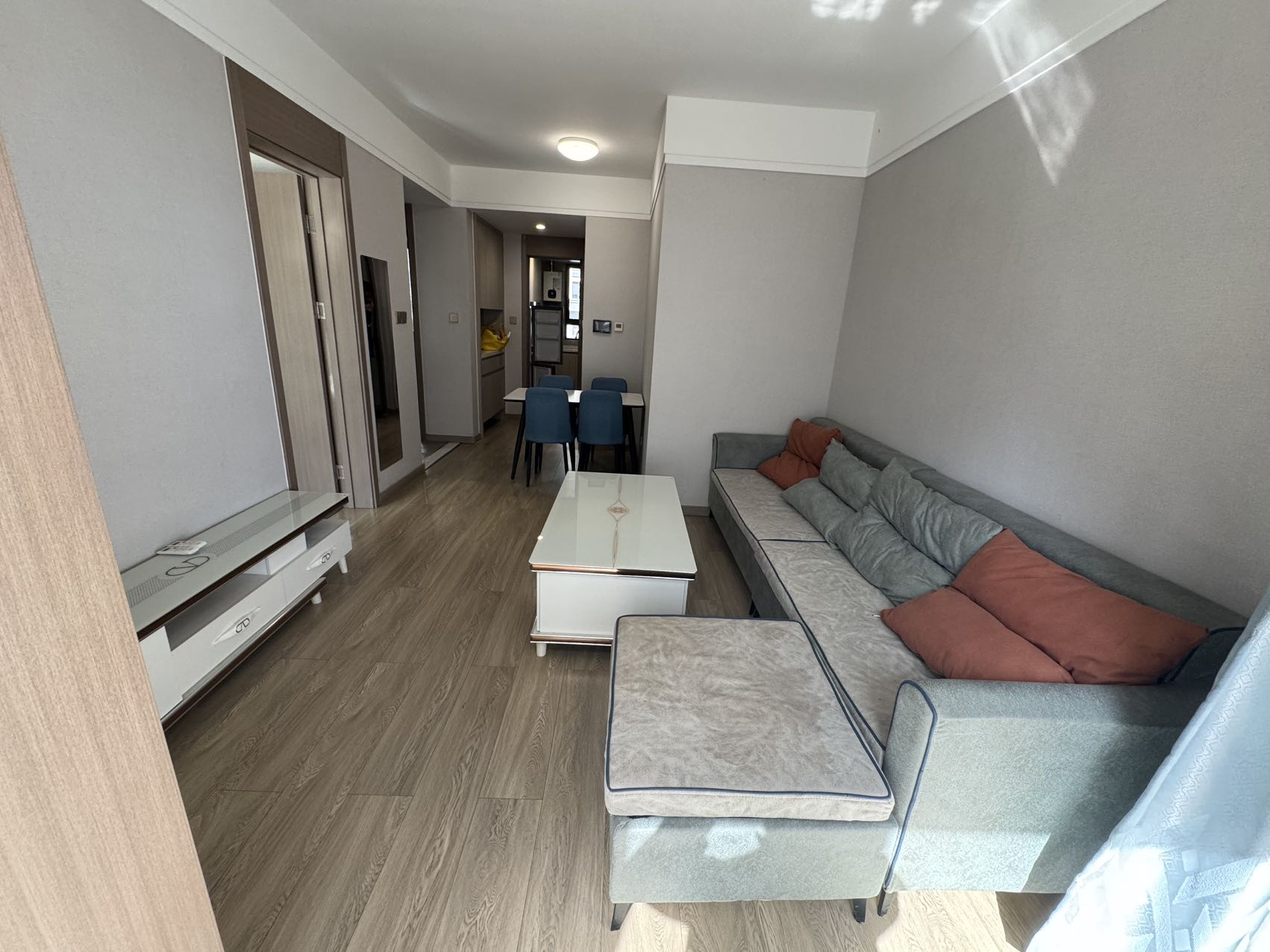 兴泽园 3居室 1500元/月