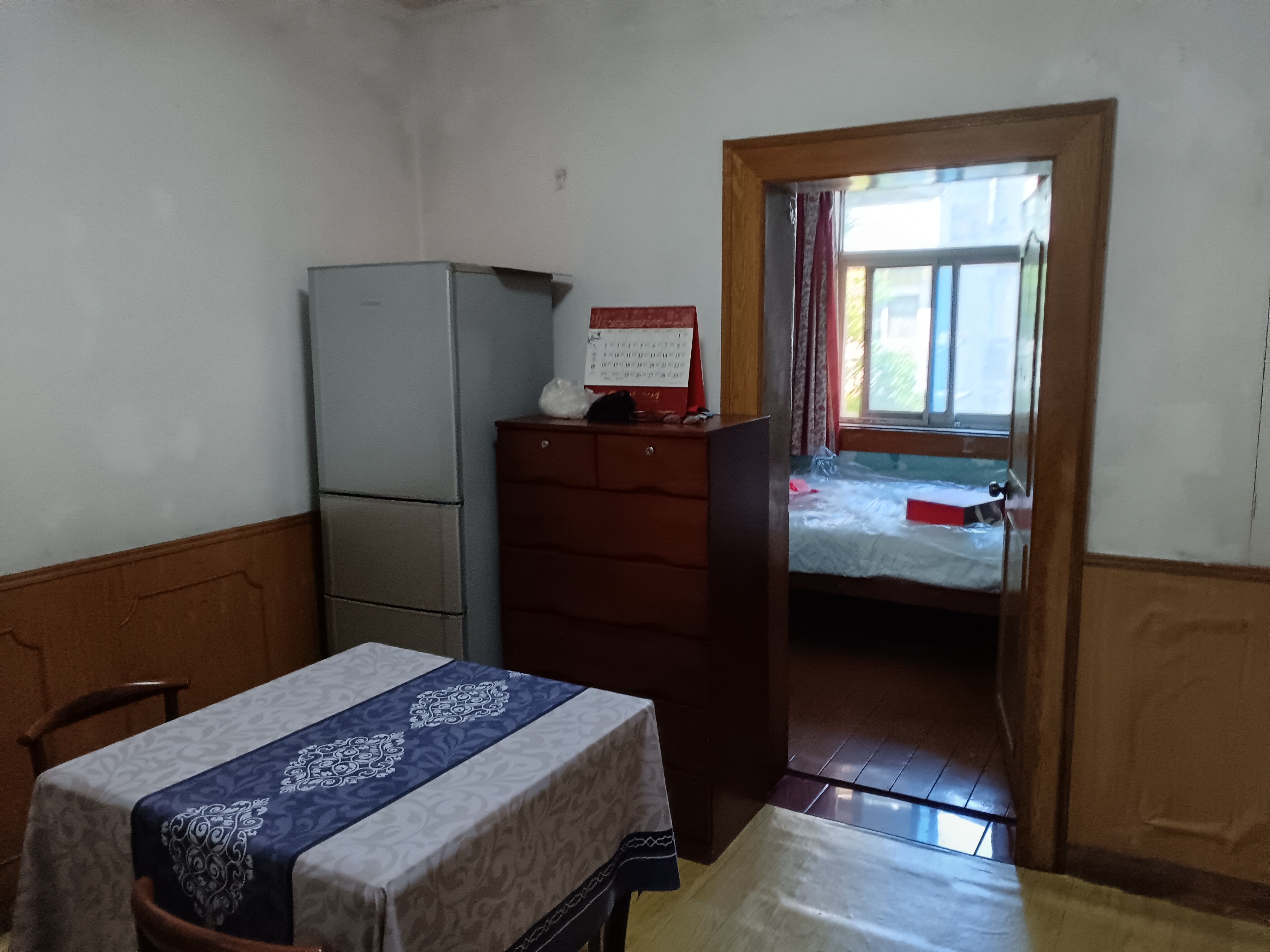 祠堂巷 2居室 3500元/月