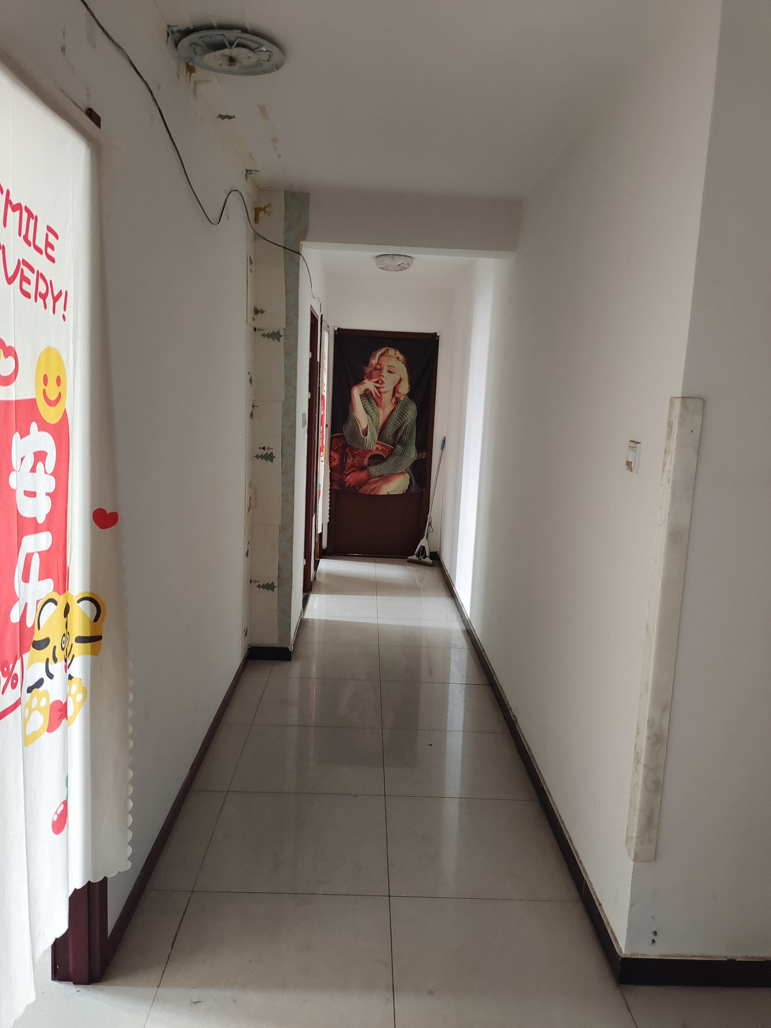 金地润苑小区 2居室 2300元/月