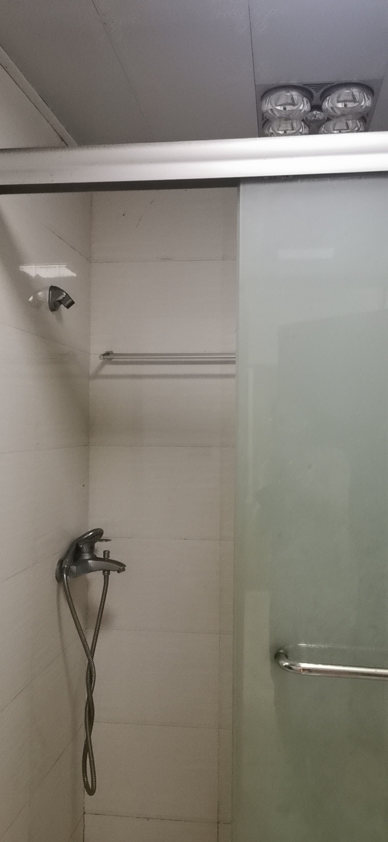 爱博四村 随时看房·