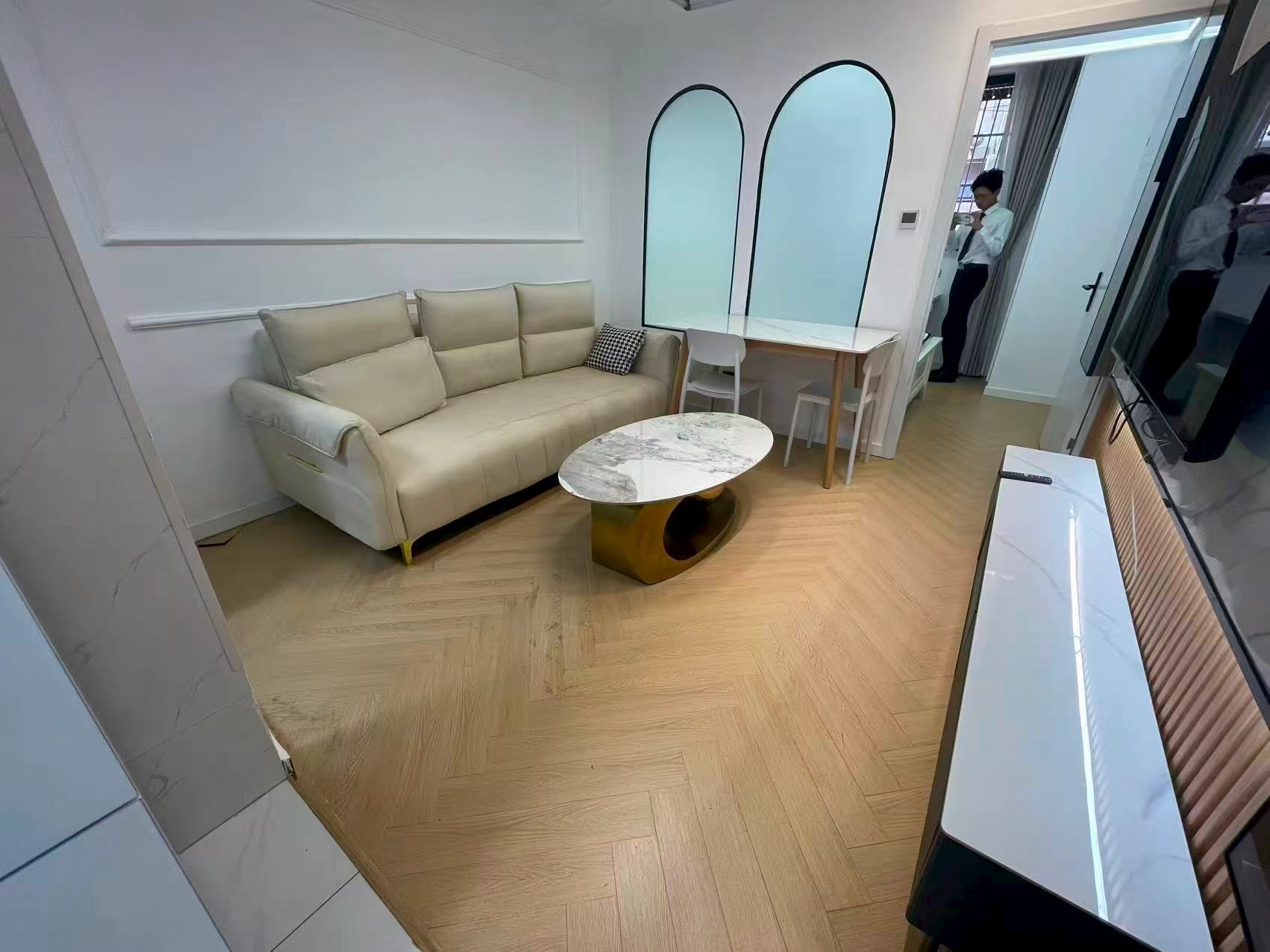 金虹桥娄山关|天山二村 1居室 5000元/月