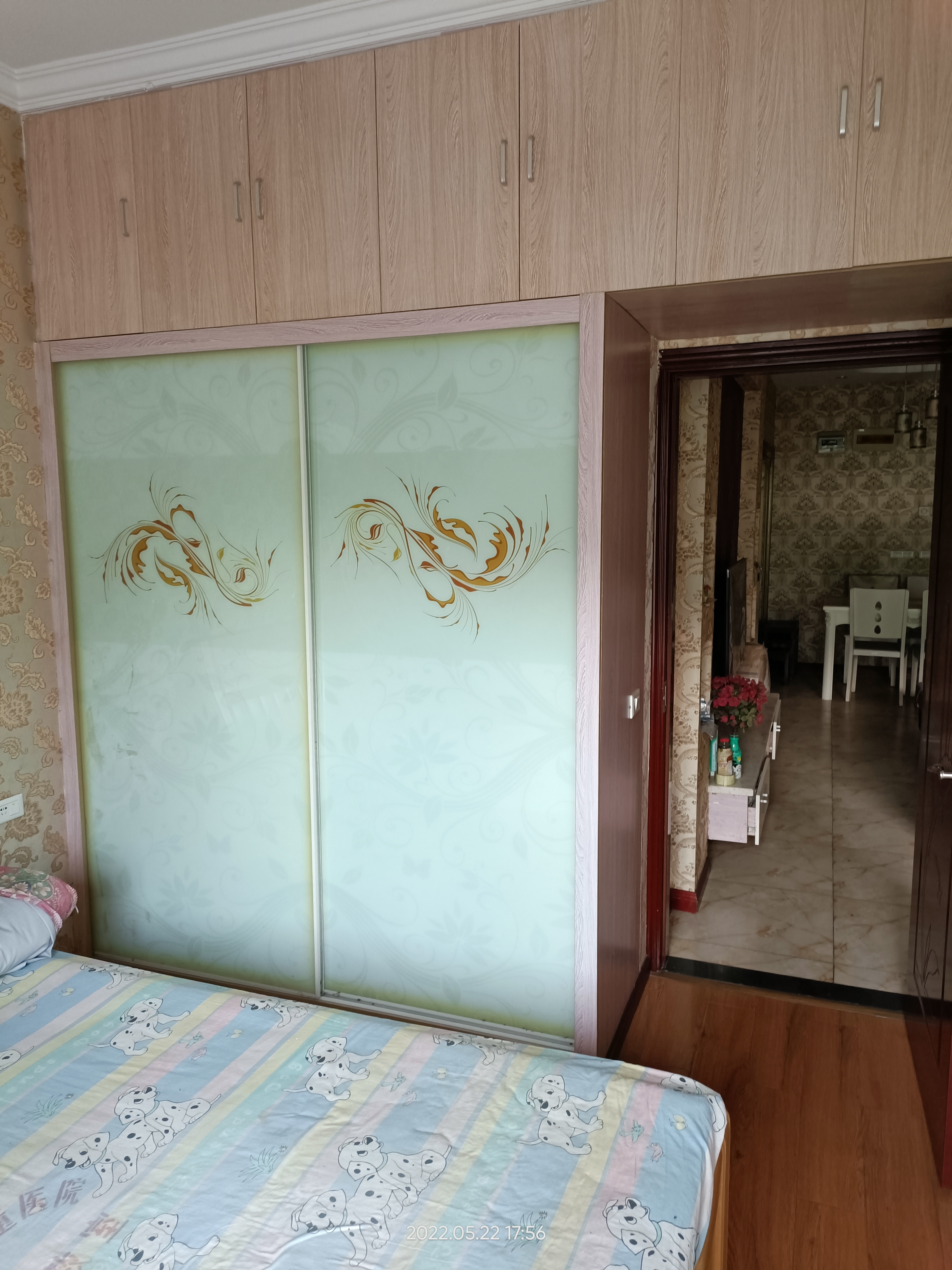 河畔盛景 随时看房·
