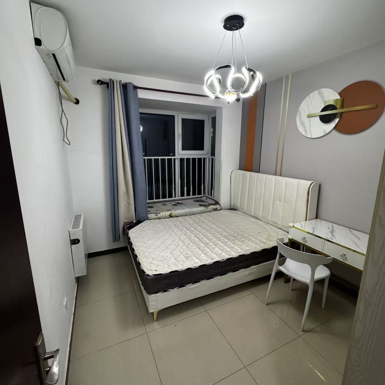 鸿博家园二期F区 随时看房·