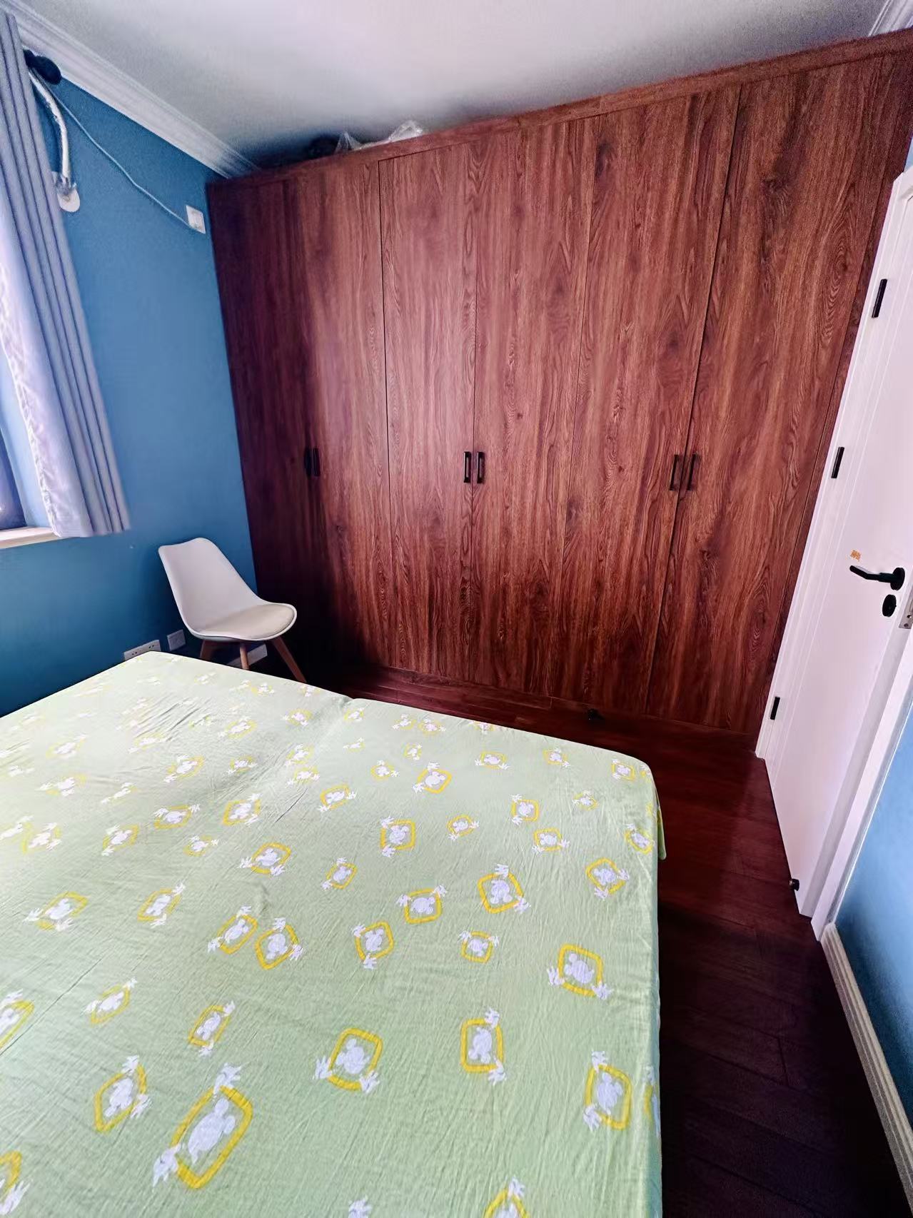 芙二小区 随时看房·