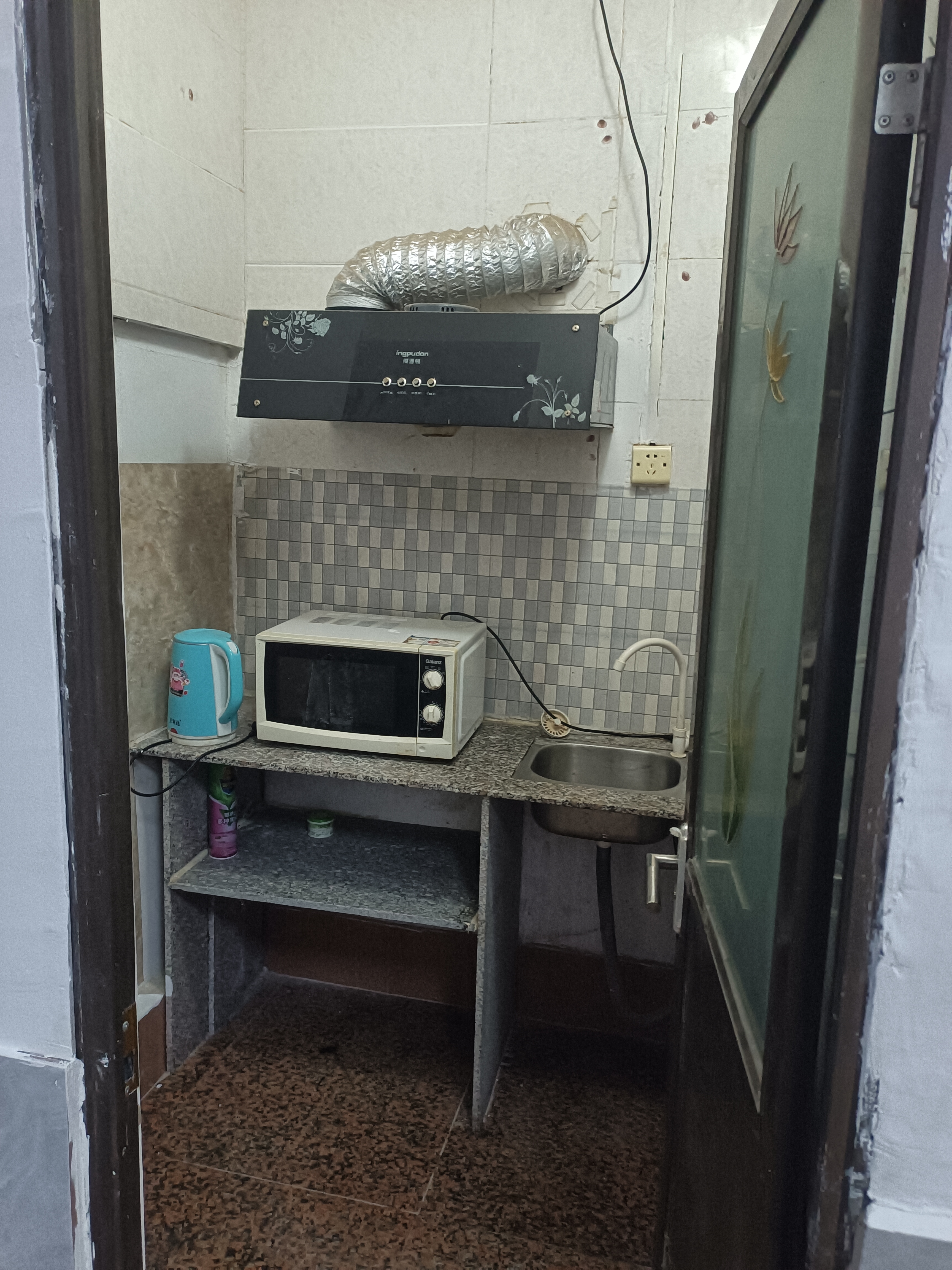 东约新村 随时看房·