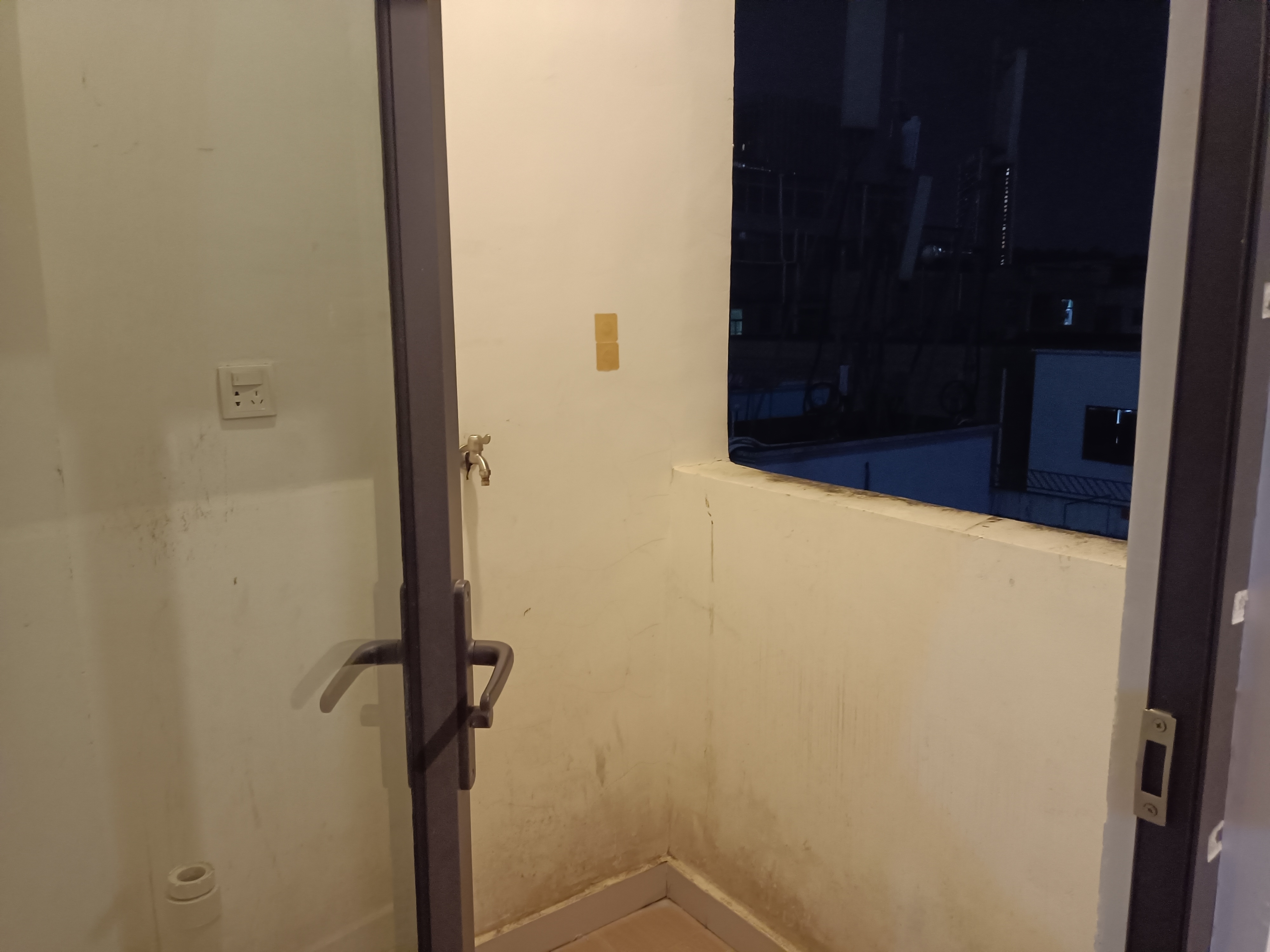 上角环新村 随时看房·