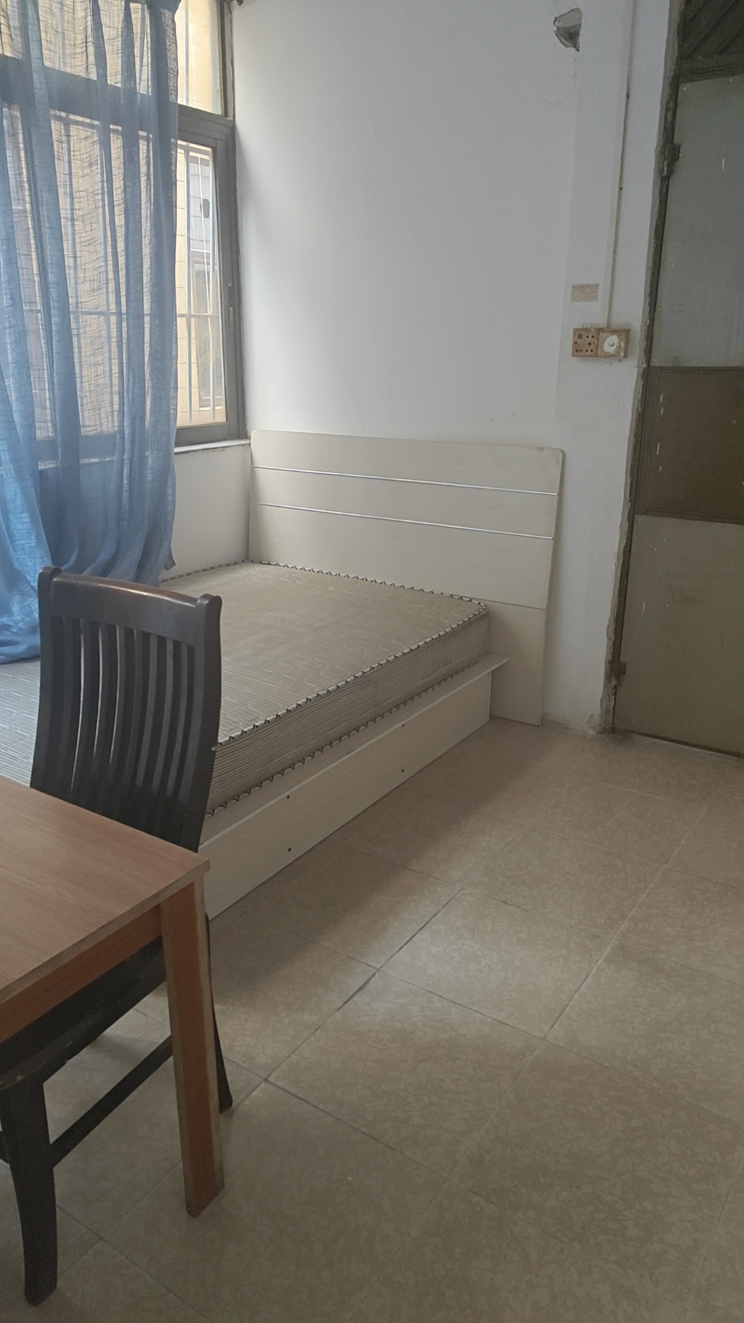 佛山南海桂城街道金铂中心对面石啃一村）