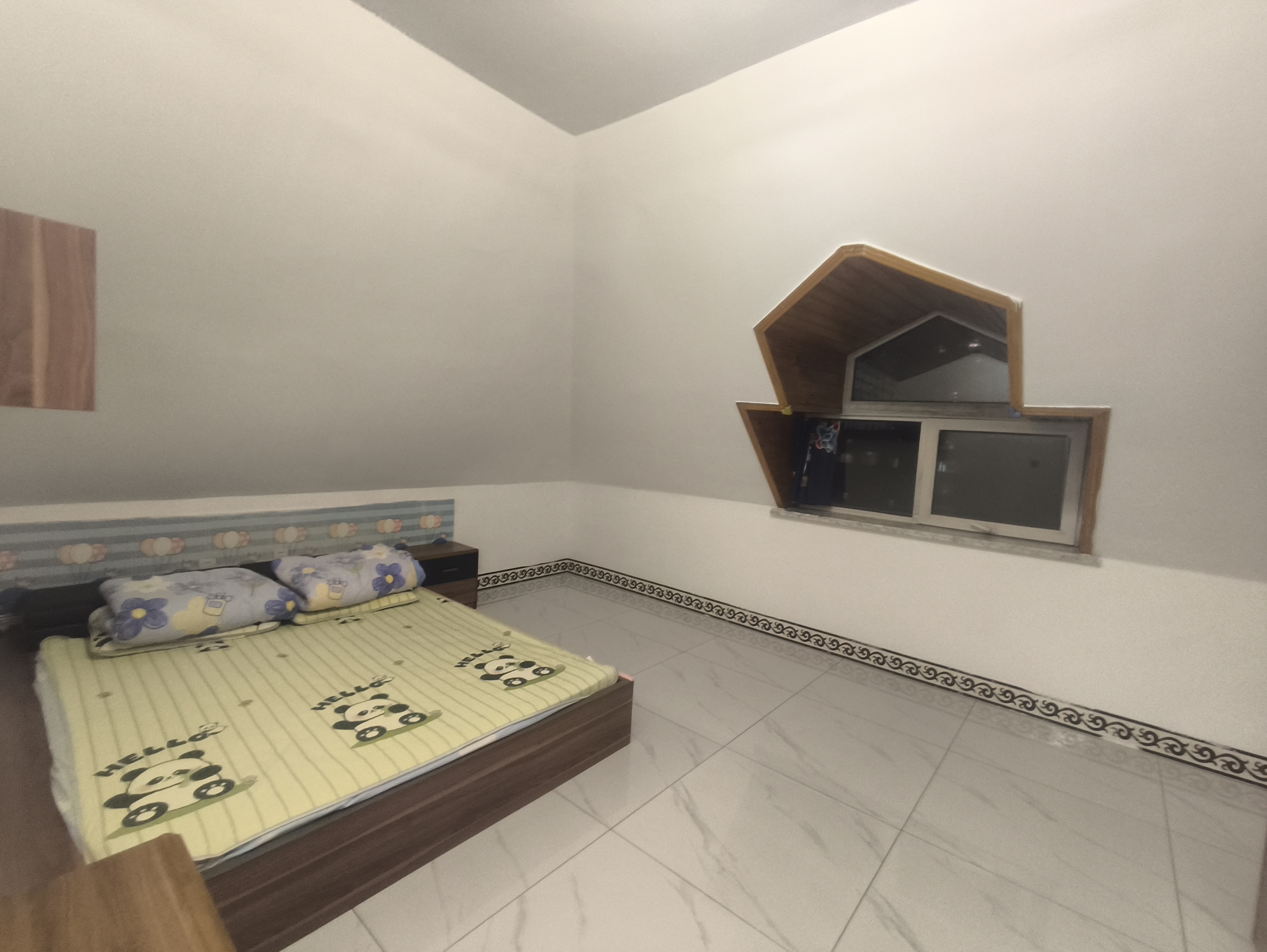 欧美亚世界阳光小区 随时看房·