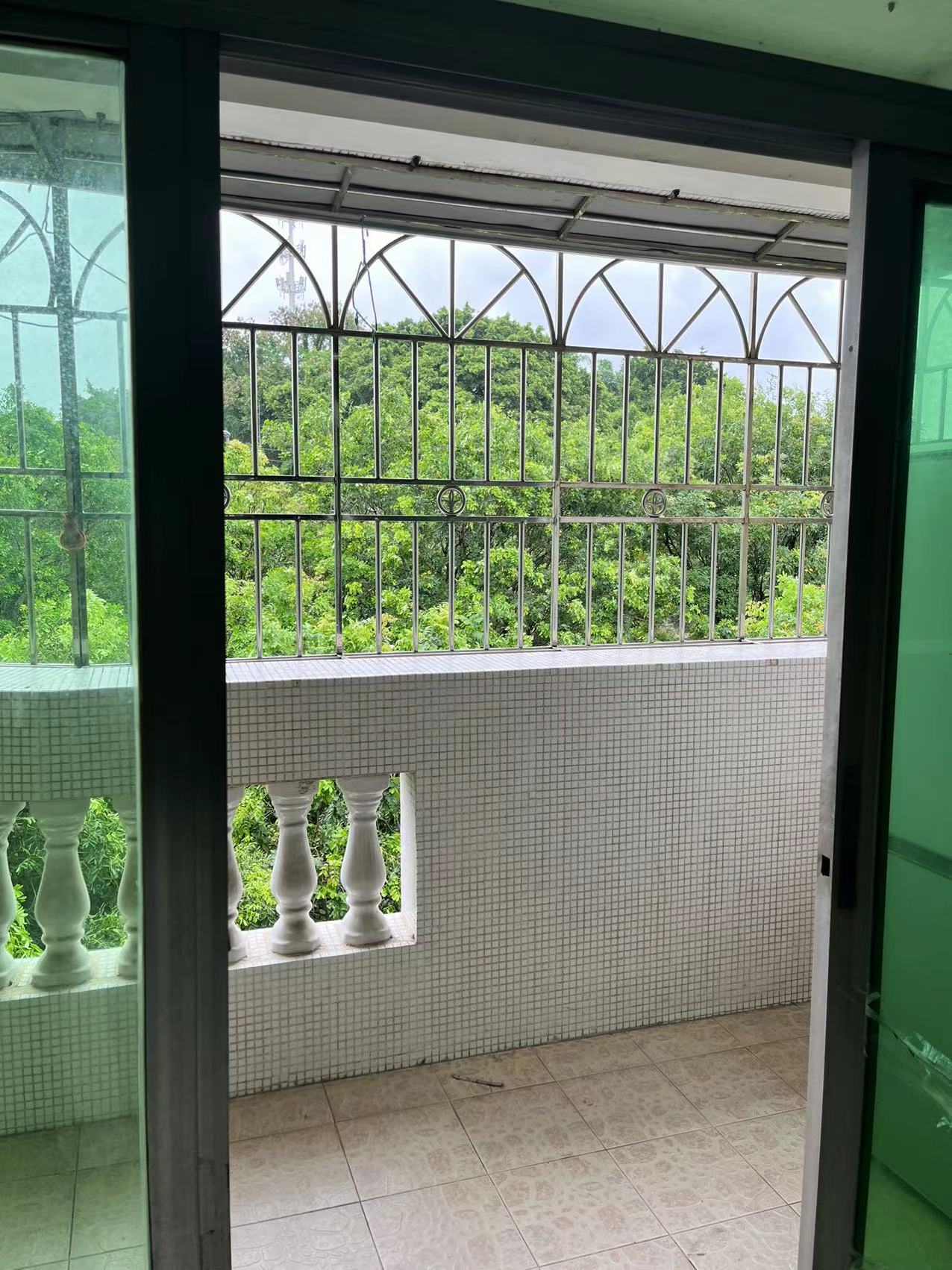 光前村工业园综合楼 随时看房·