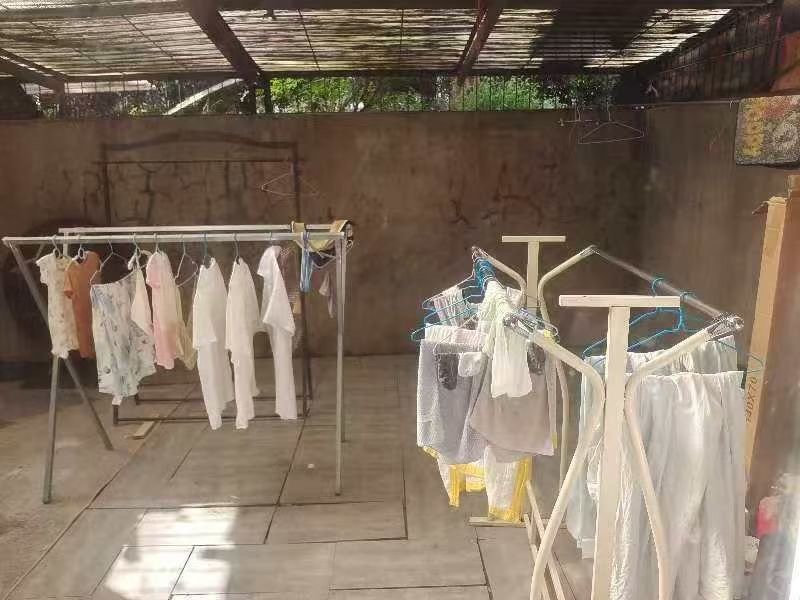 海户屯小区 随时看房·