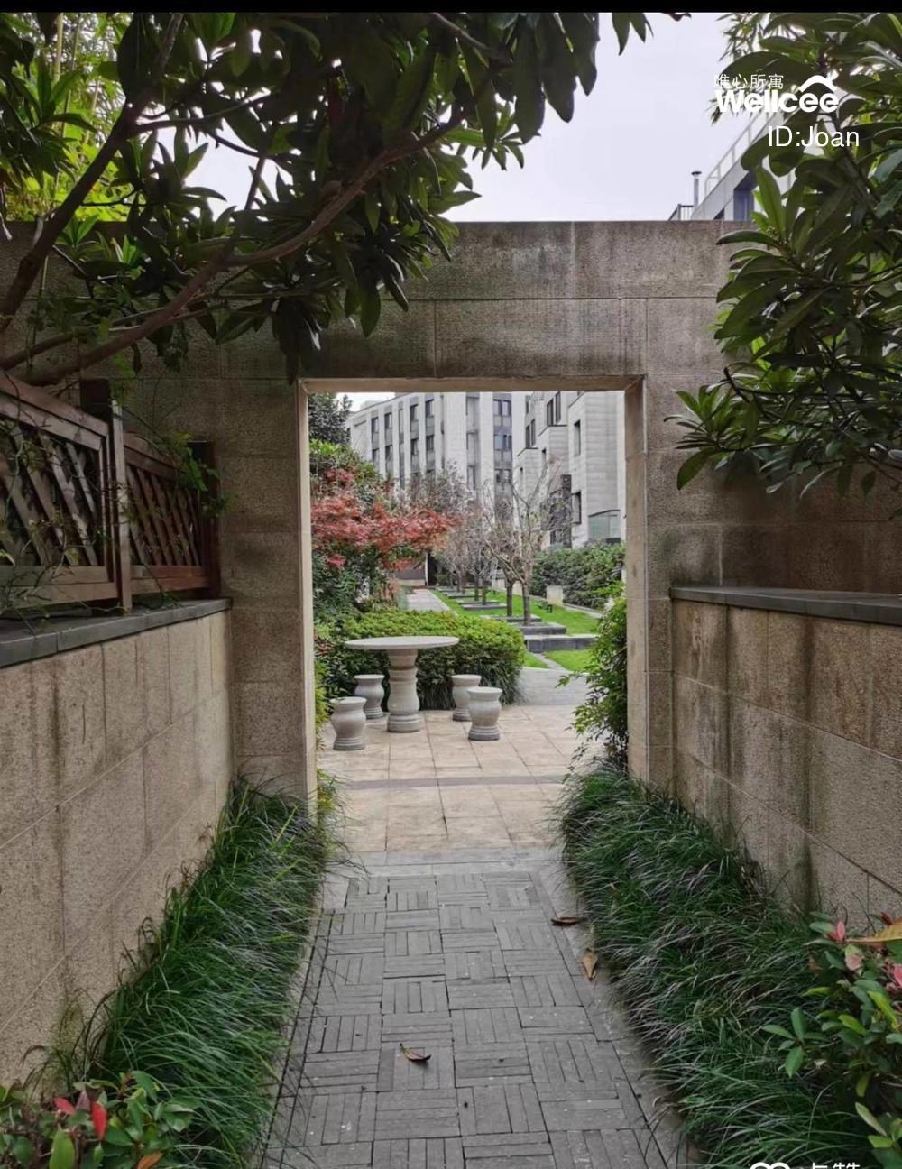 香洲里 随时看房·