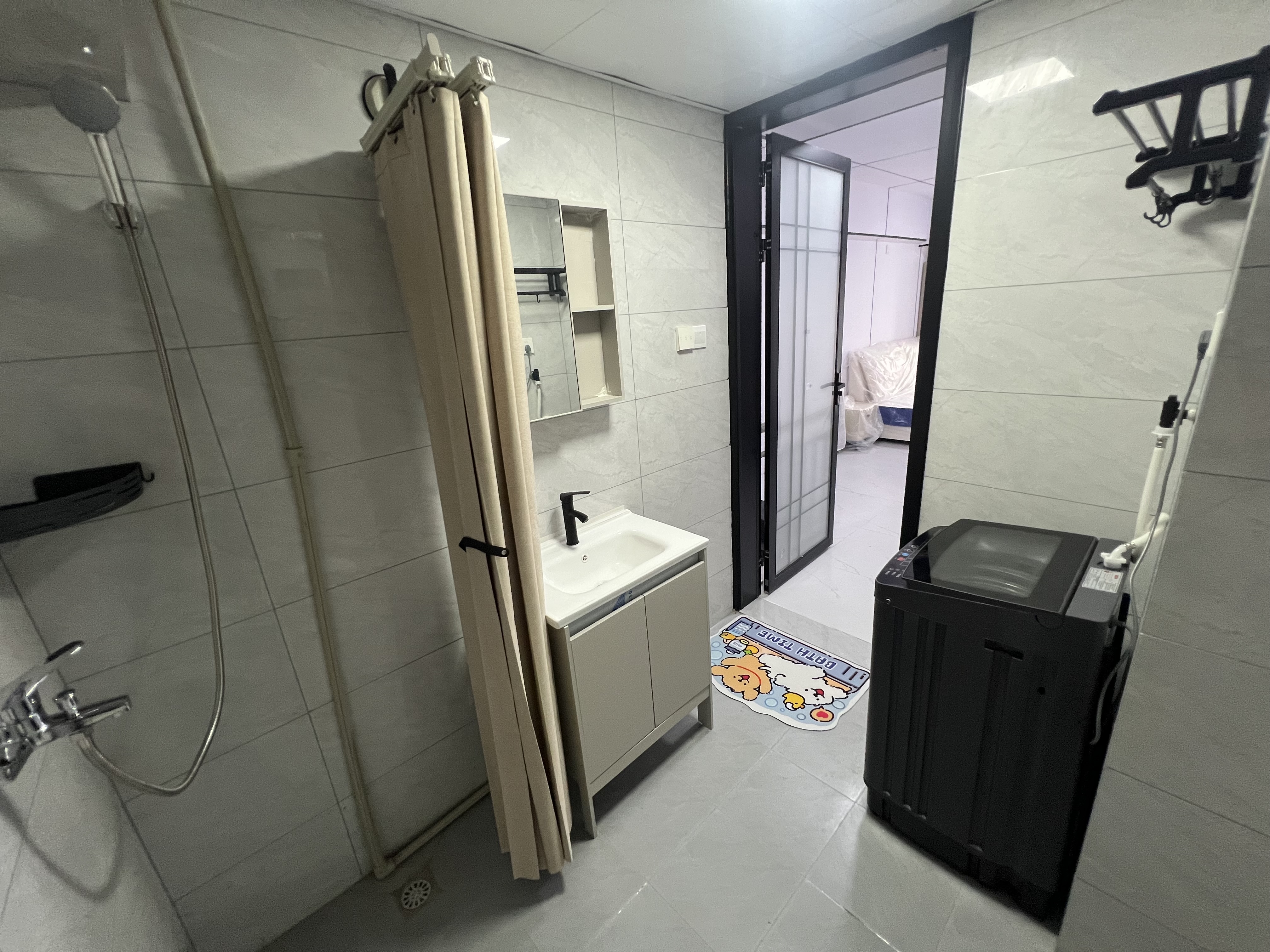 财富广场 随时看房·