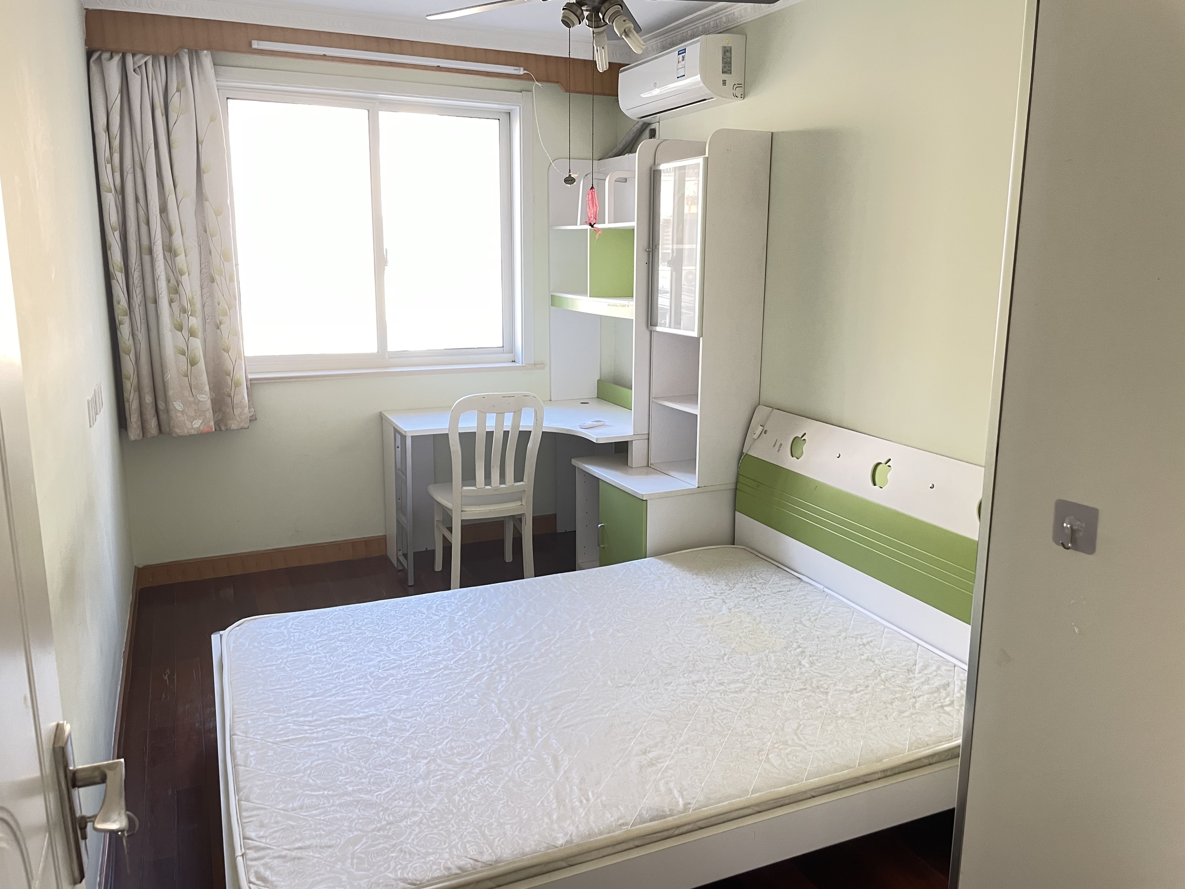 黄山二村 随时看房·