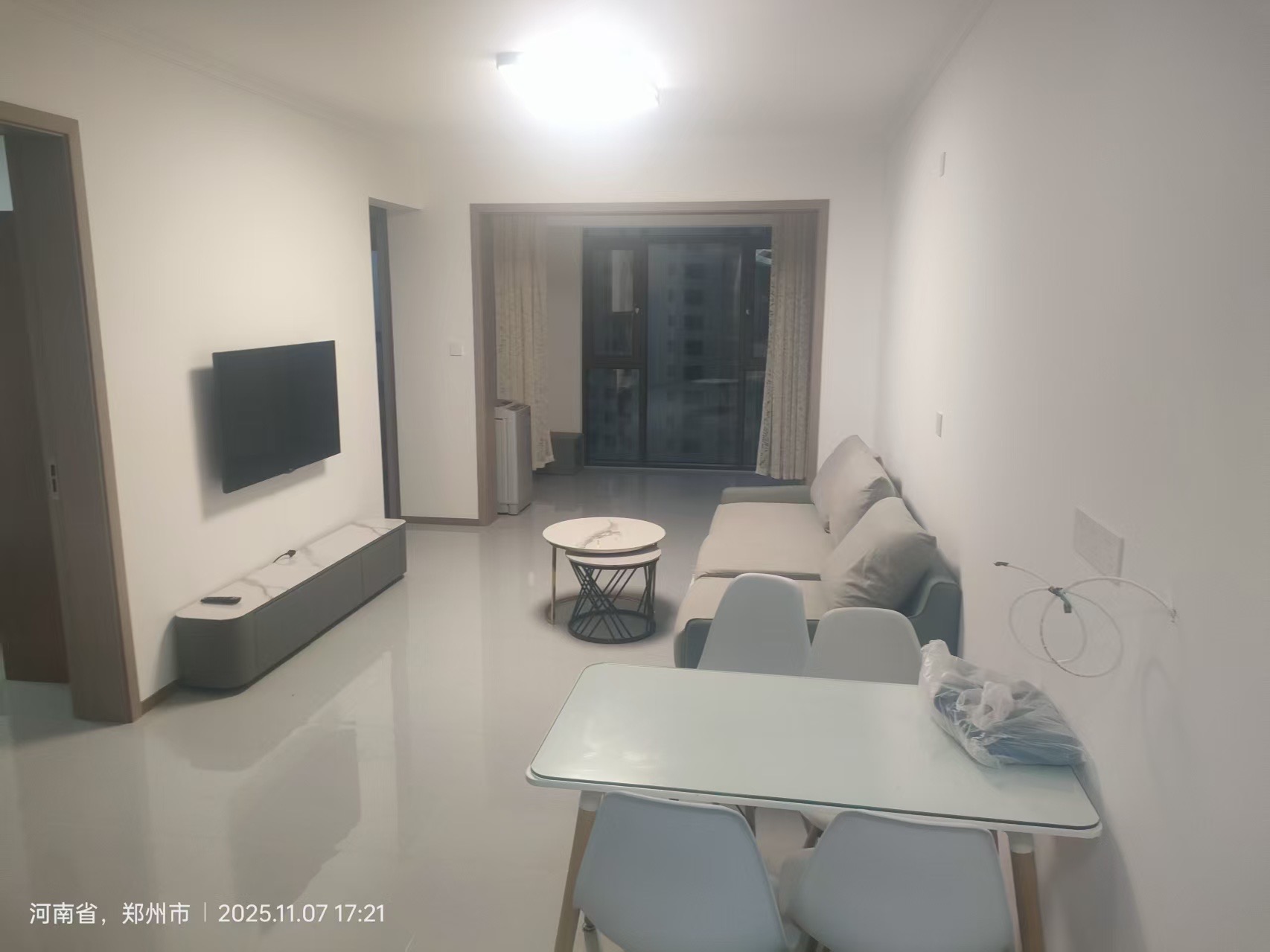 万华城陇府 3居室 1600元/月