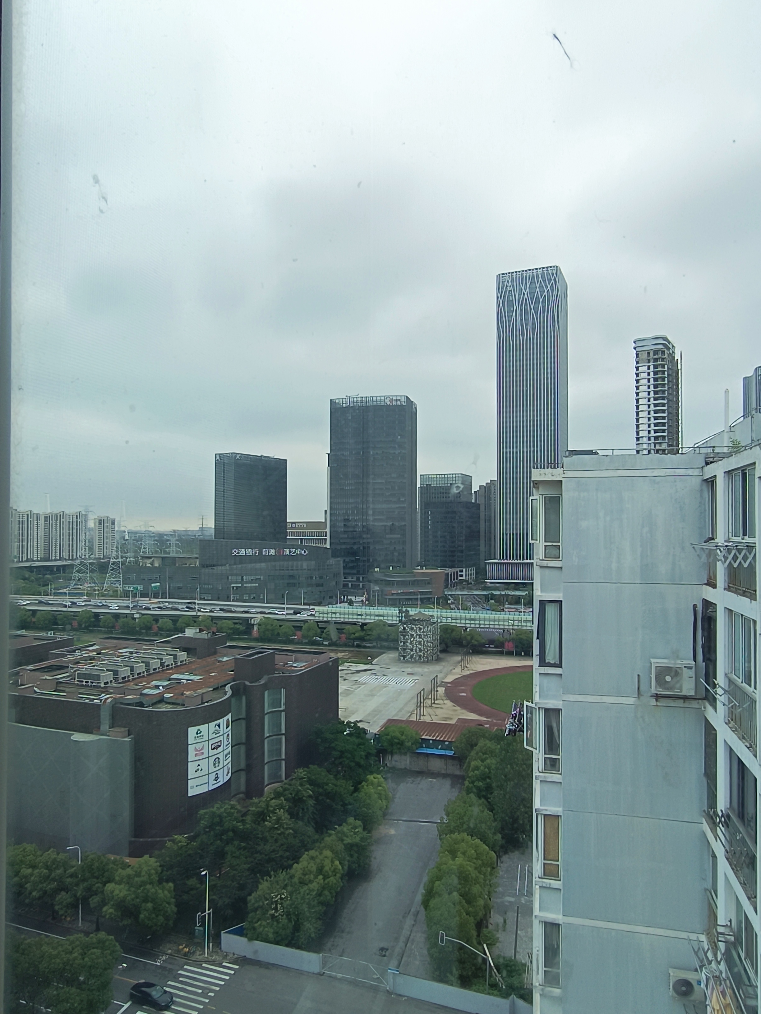 三杨新村一街坊 随时看房·