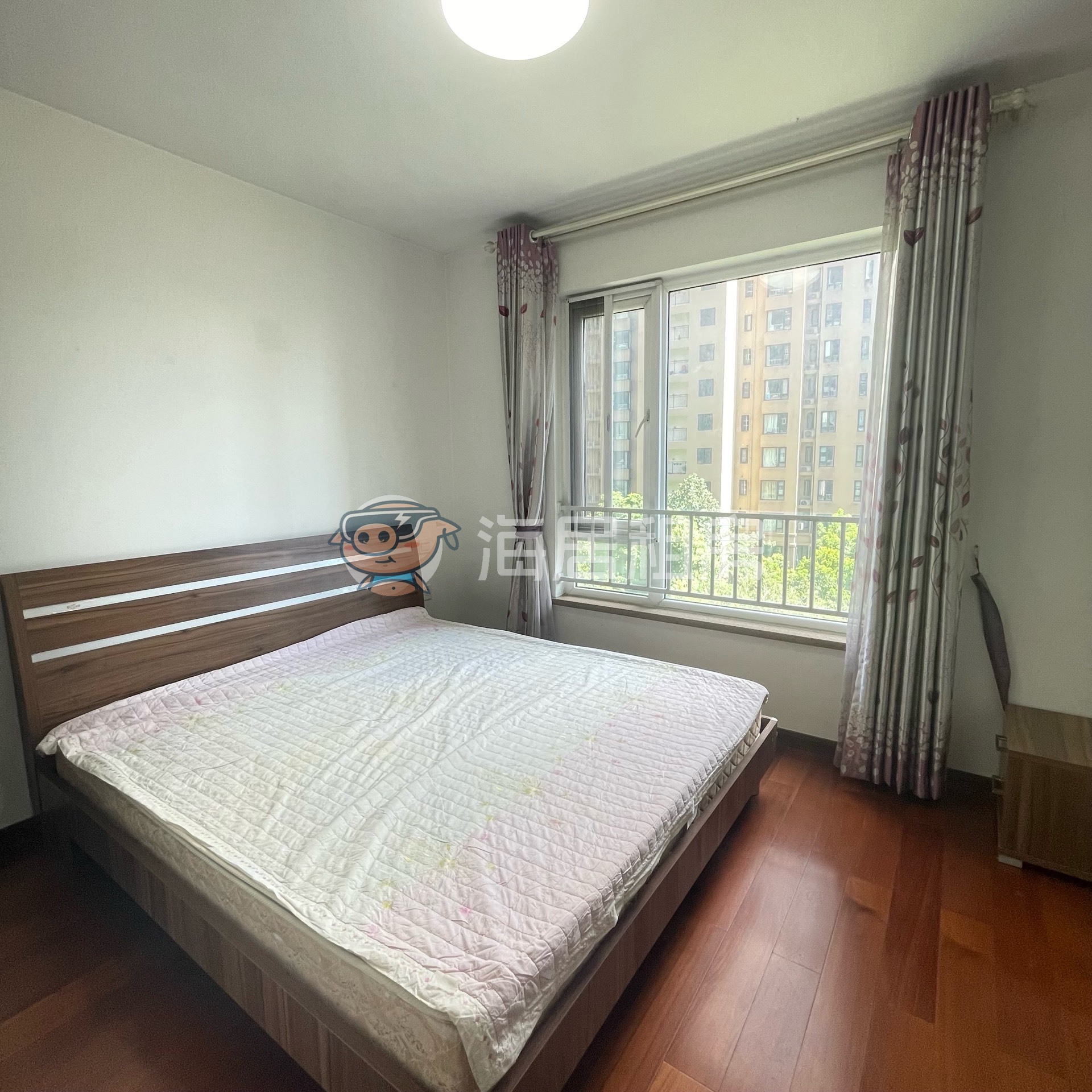 万科红郡 随时看房·