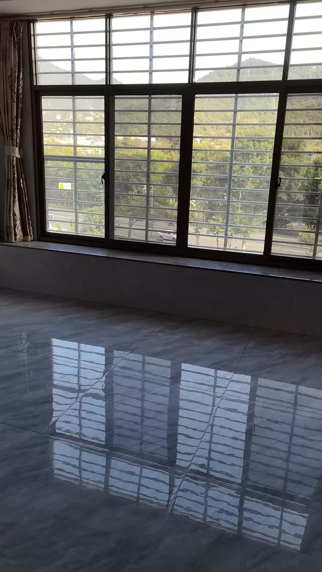 自建房子 随时看房·