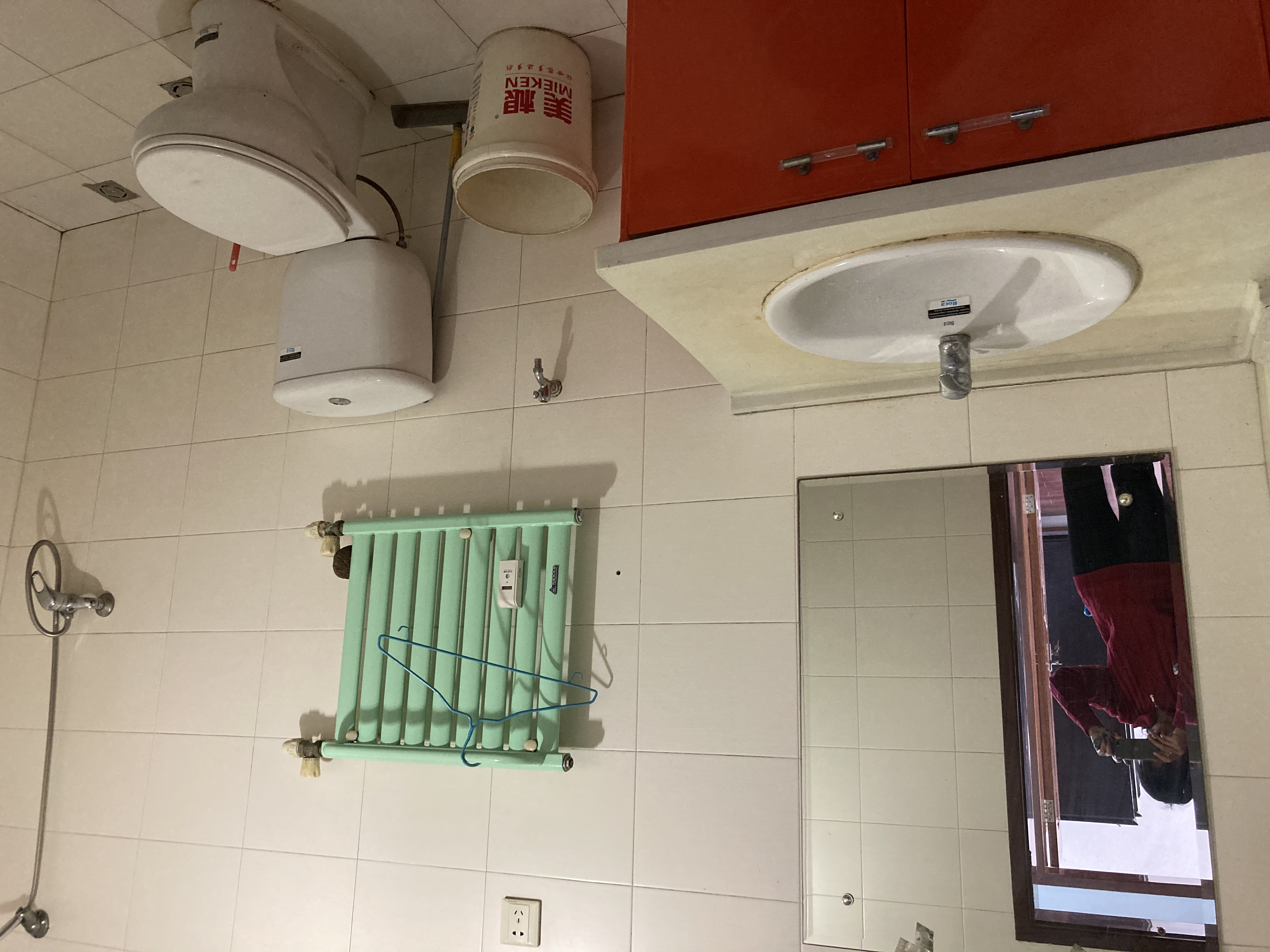 省建总宿舍 随时看房·