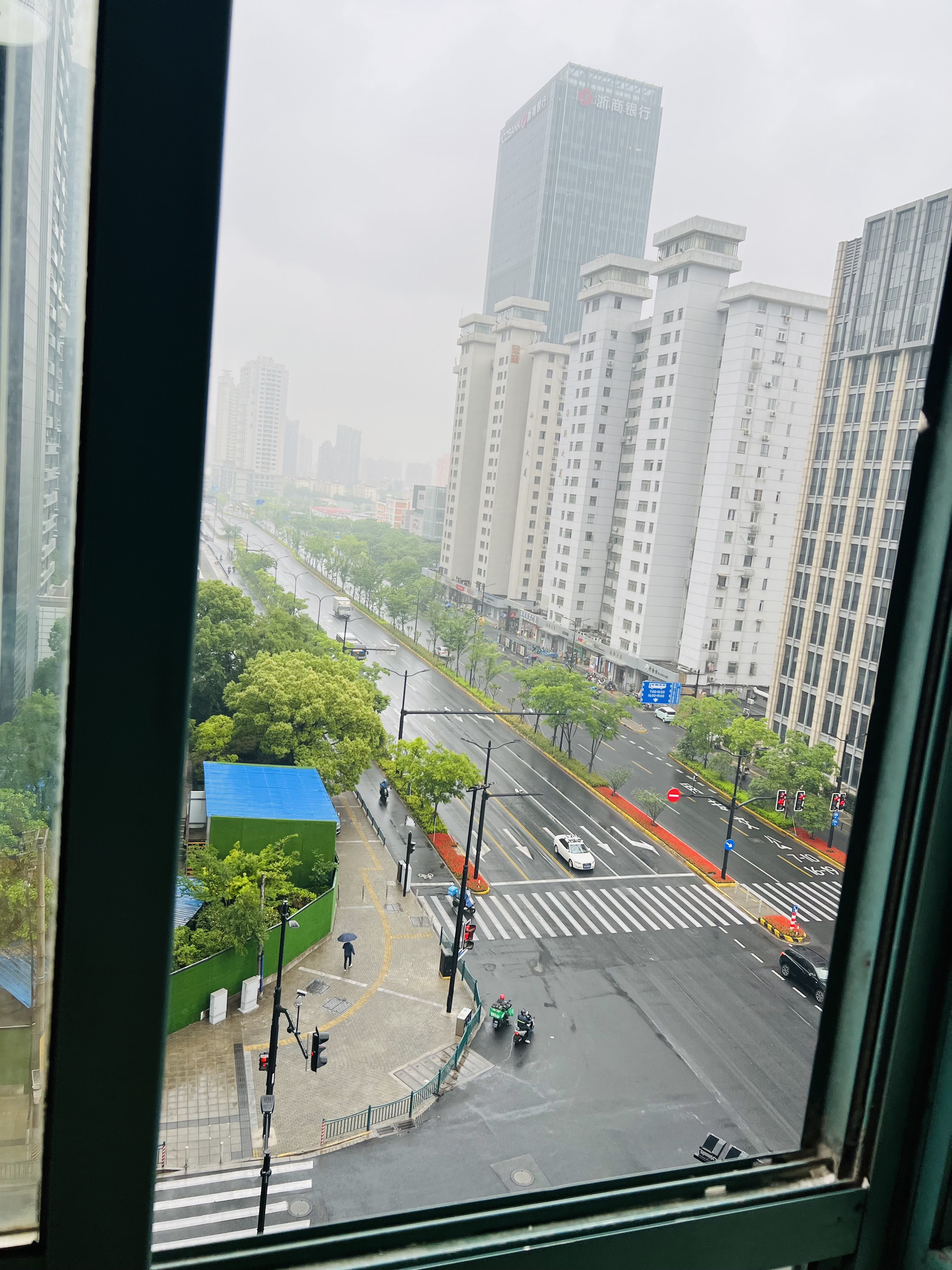 惠杨大厦 随时看房·