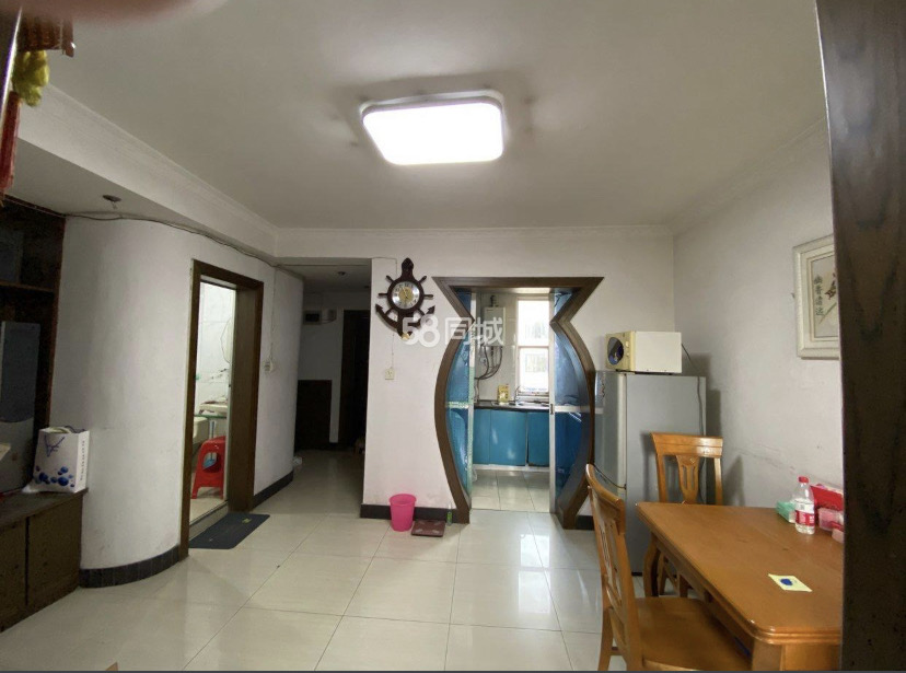 蓝天新村 2居室 2300元/月