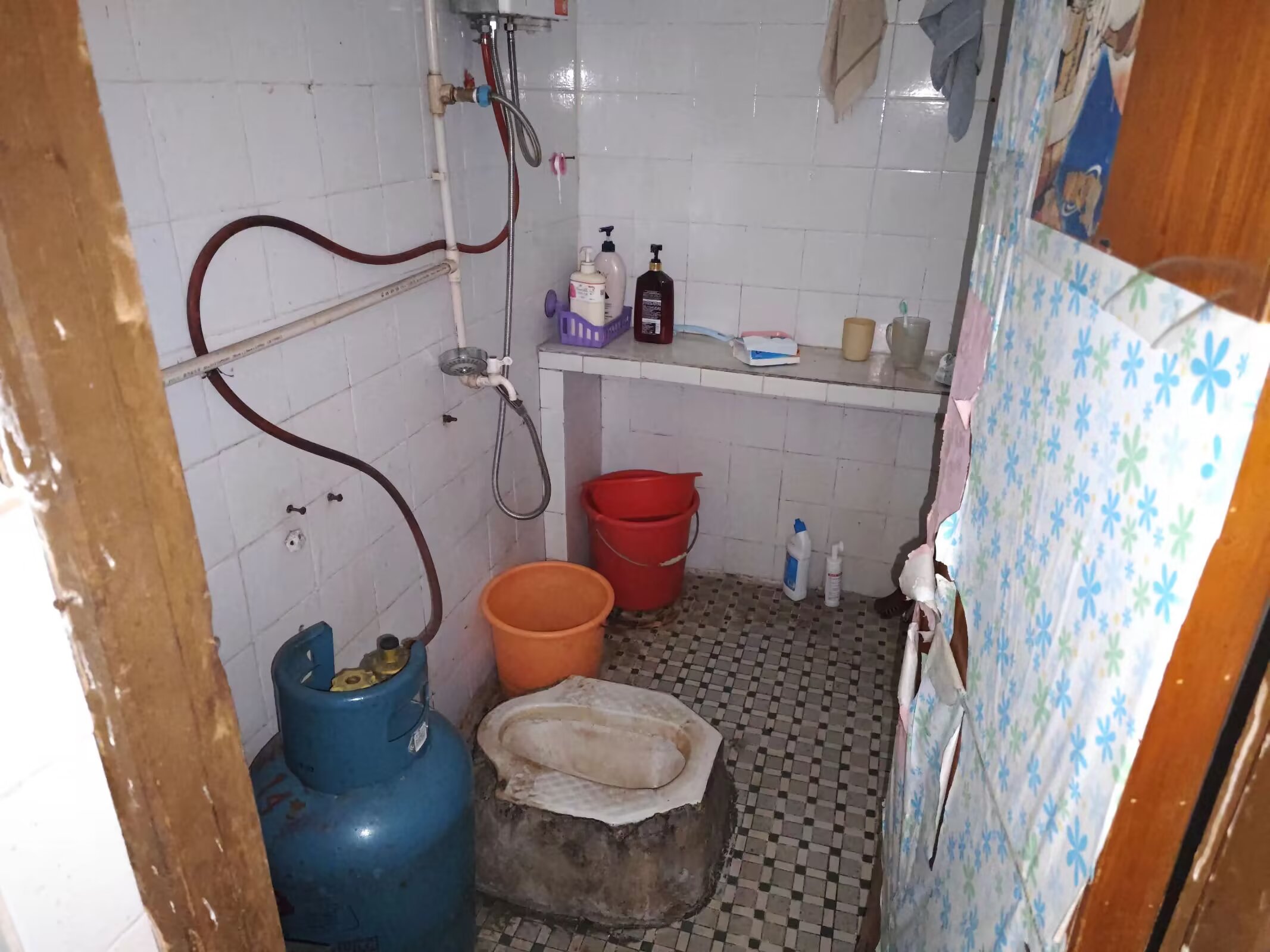 深华苑 随时看房·